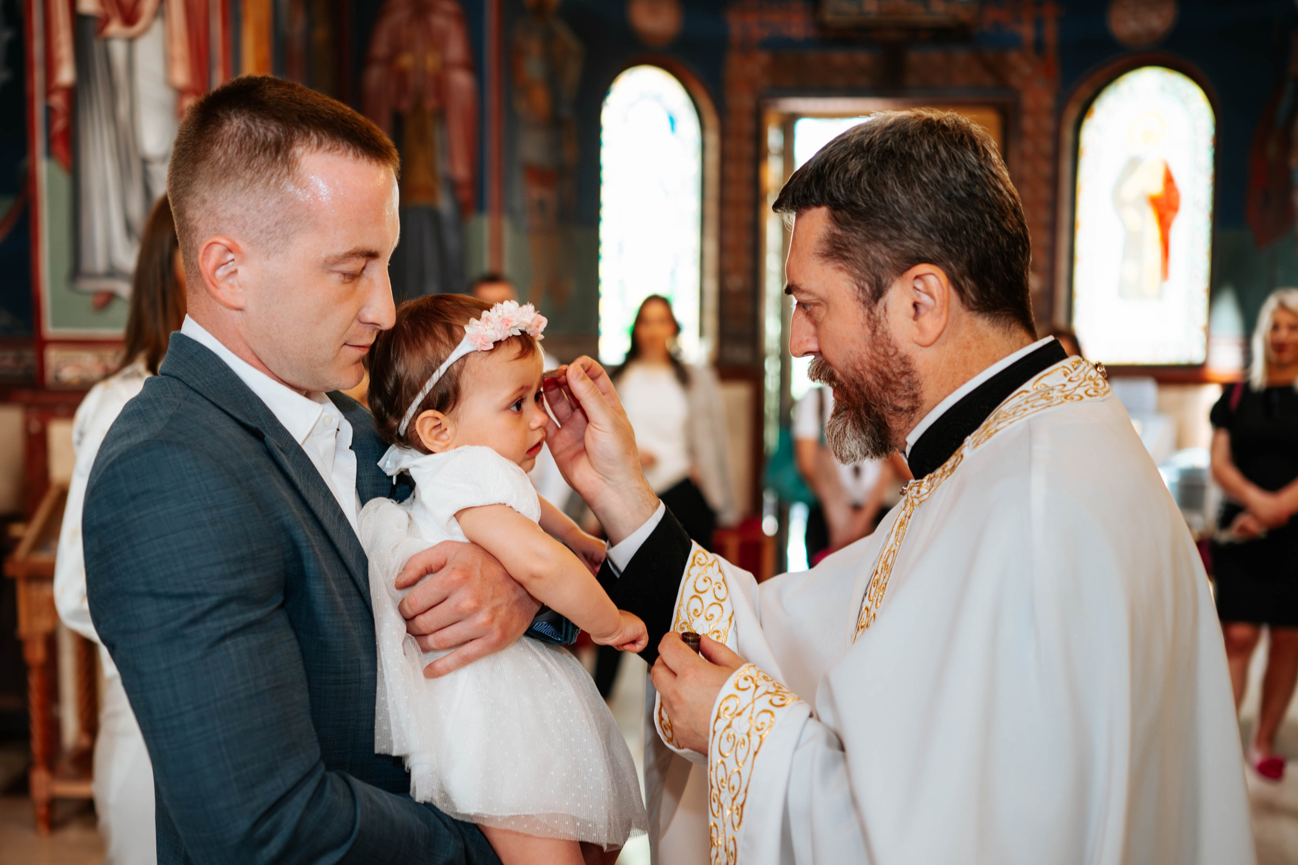 Irina - krštenje. Dečiji i porodični fotograf