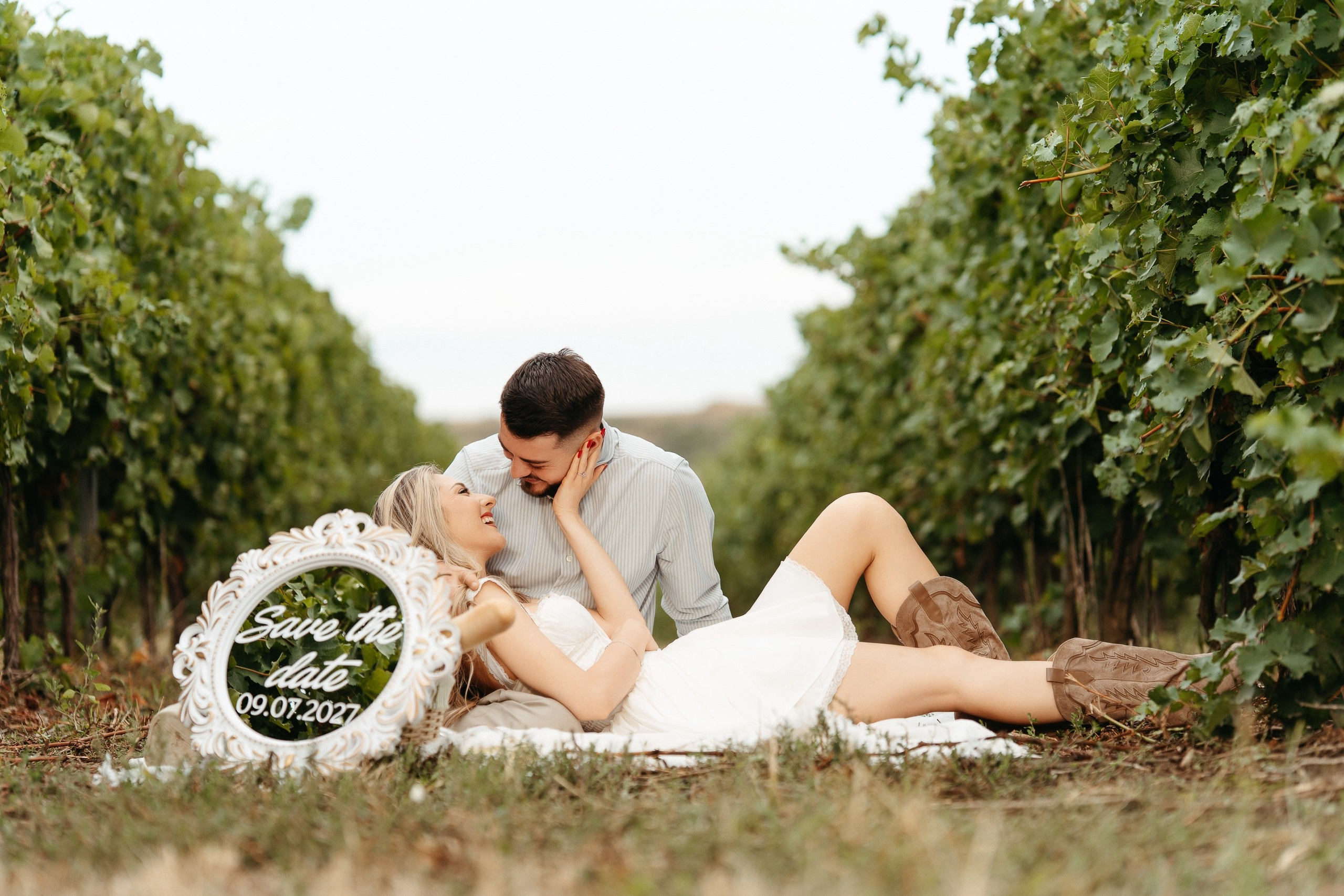 SaveTheDate - Maya&Leo. Fotograf profesionist in Iasi | Marian Matalica