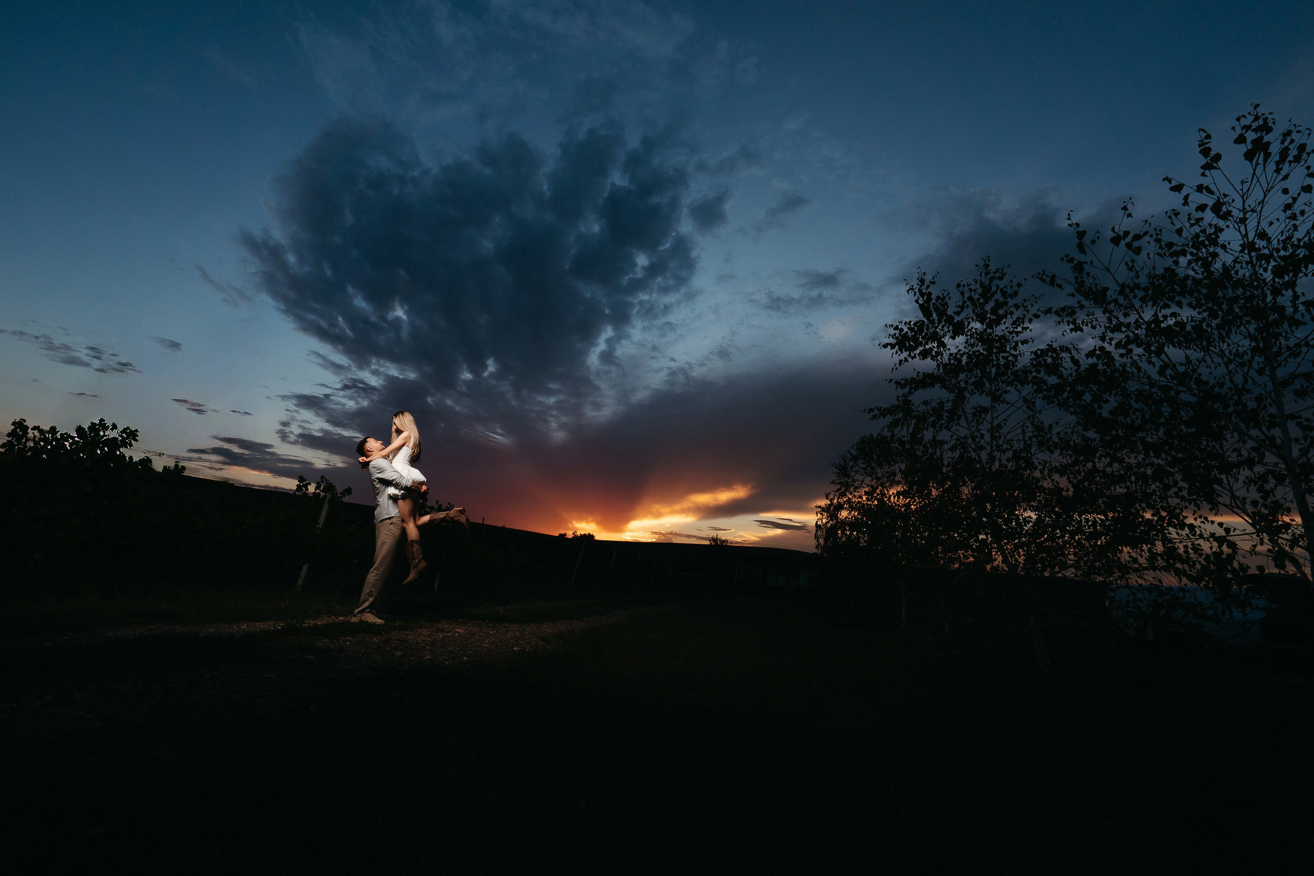 SaveTheDate - Maya&Leo. Fotograf profesionist in Iasi | Marian Matalica