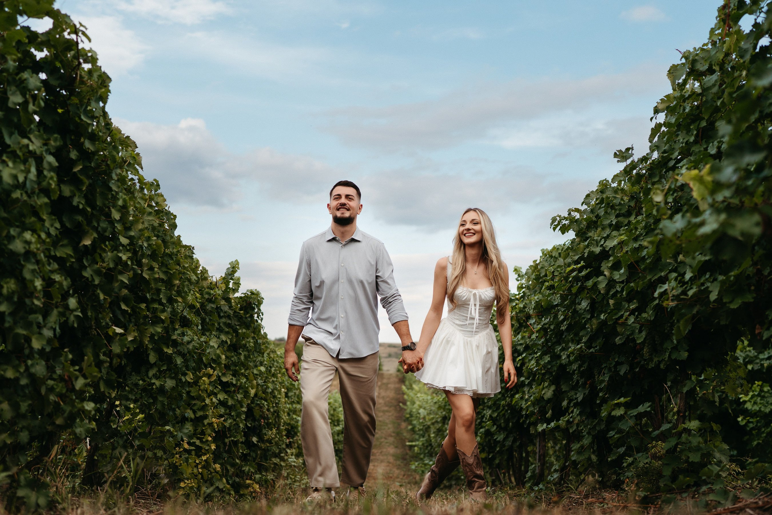 SaveTheDate - Maya&Leo. Fotograf profesionist in Iasi | Marian Matalica