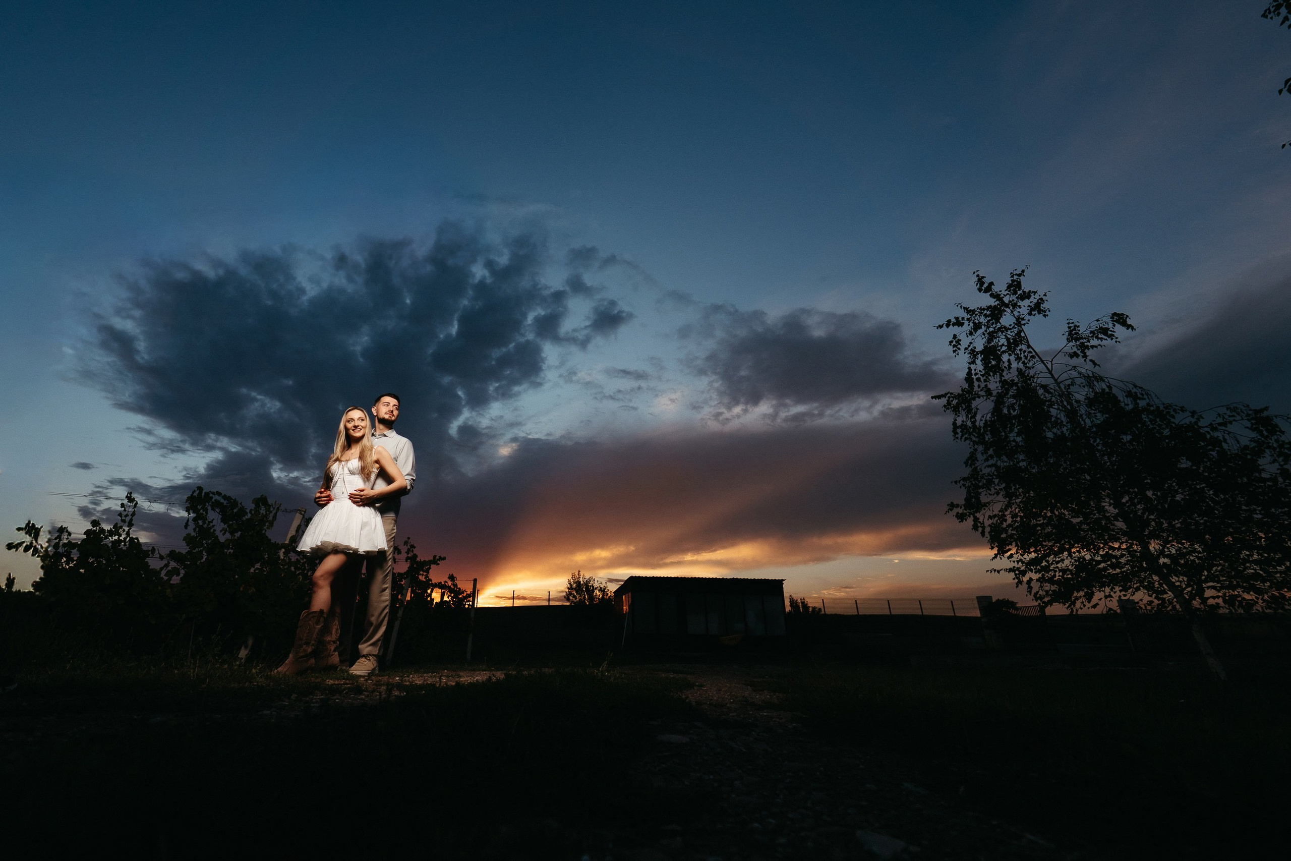 SaveTheDate - Maya&Leo. Fotograf profesionist in Iasi | Marian Matalica