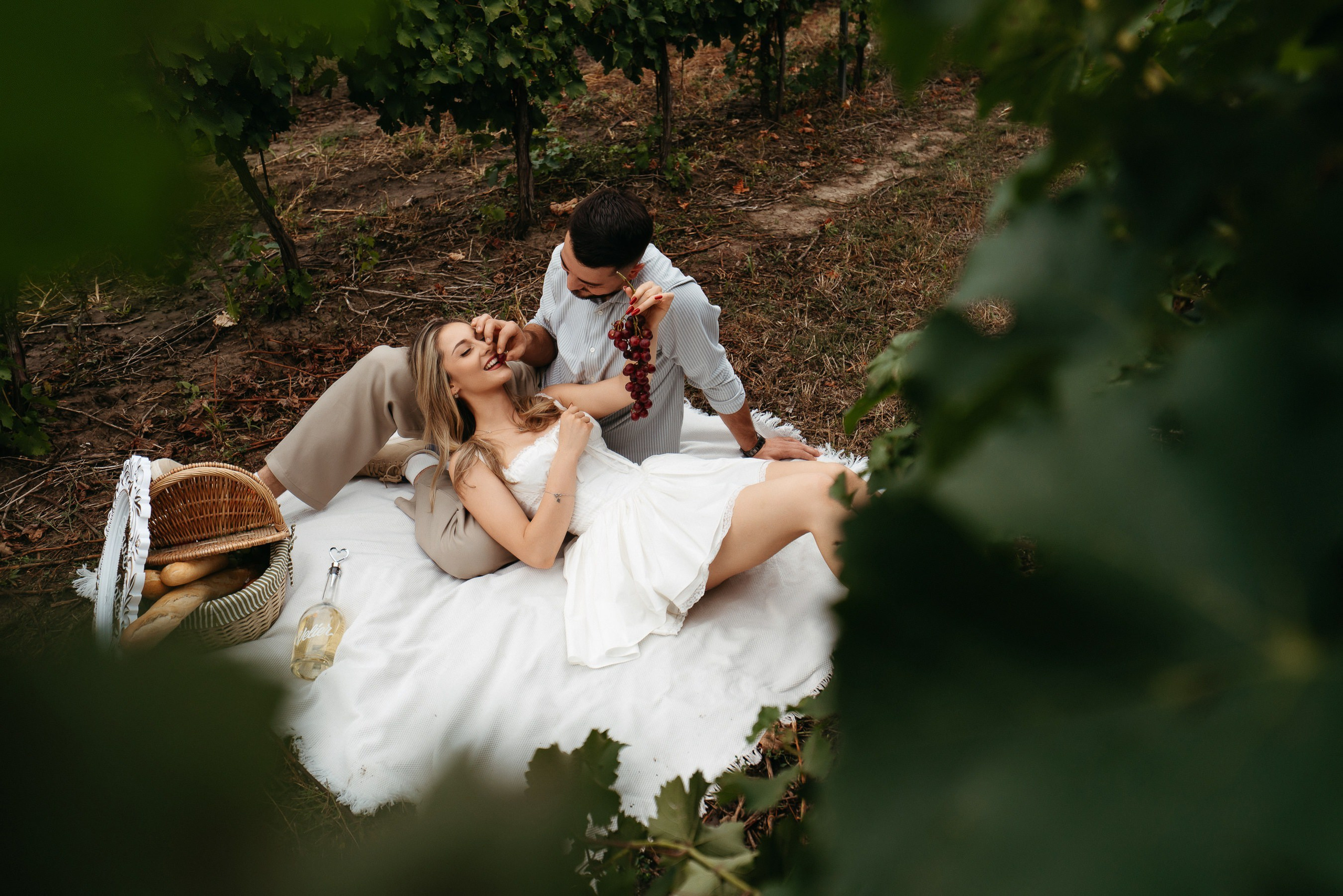 SaveTheDate - Maya&Leo. Fotograf profesionist in Iasi | Marian Matalica