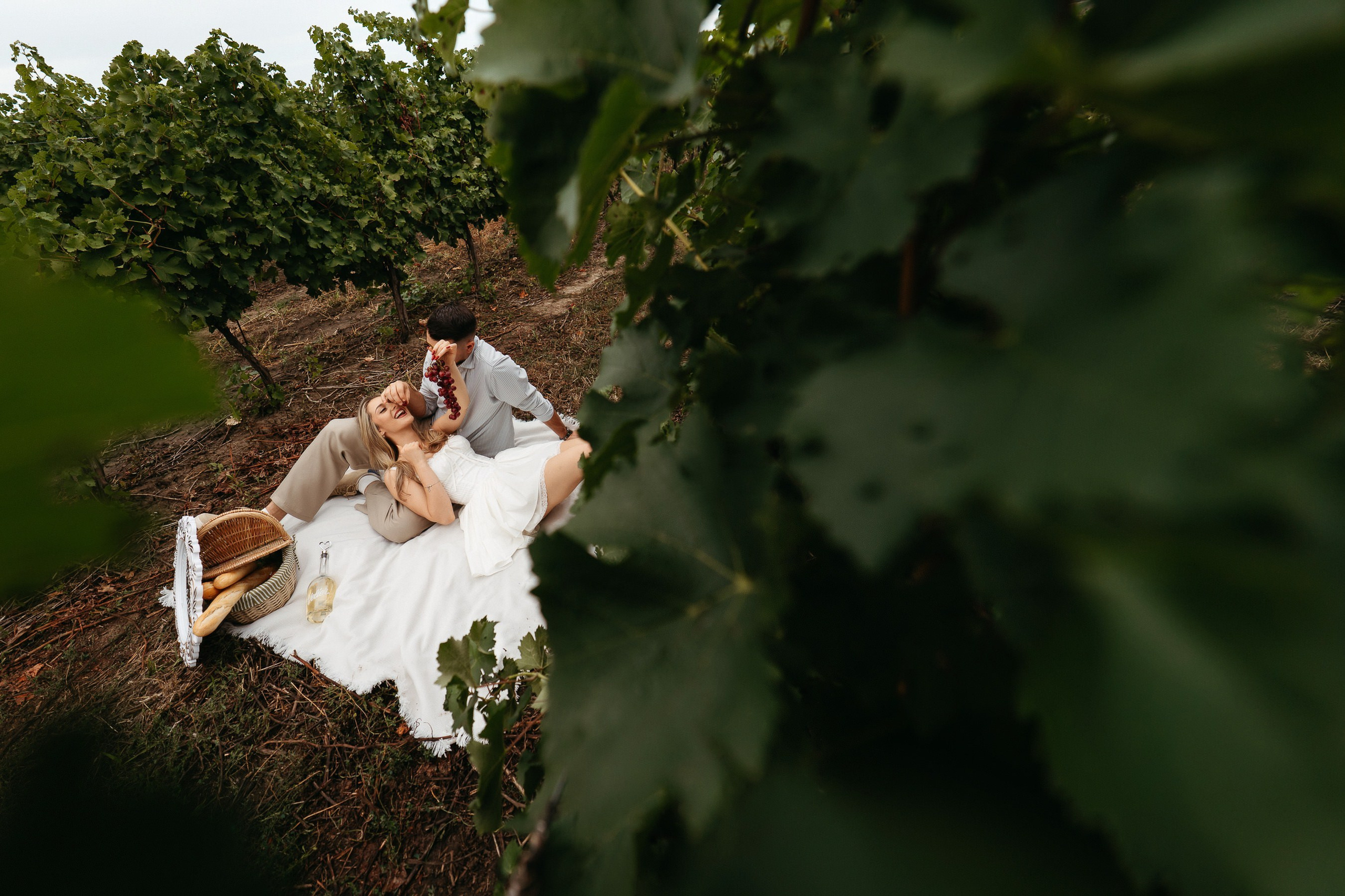 SaveTheDate - Maya&Leo. Fotograf profesionist in Iasi | Marian Matalica
