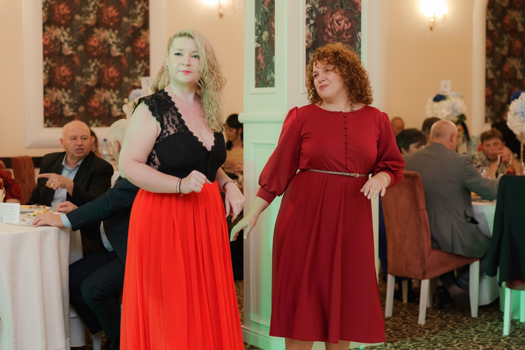 Mihai & Oana. Servicii foto-video profesionale, pentru momente de neuitat