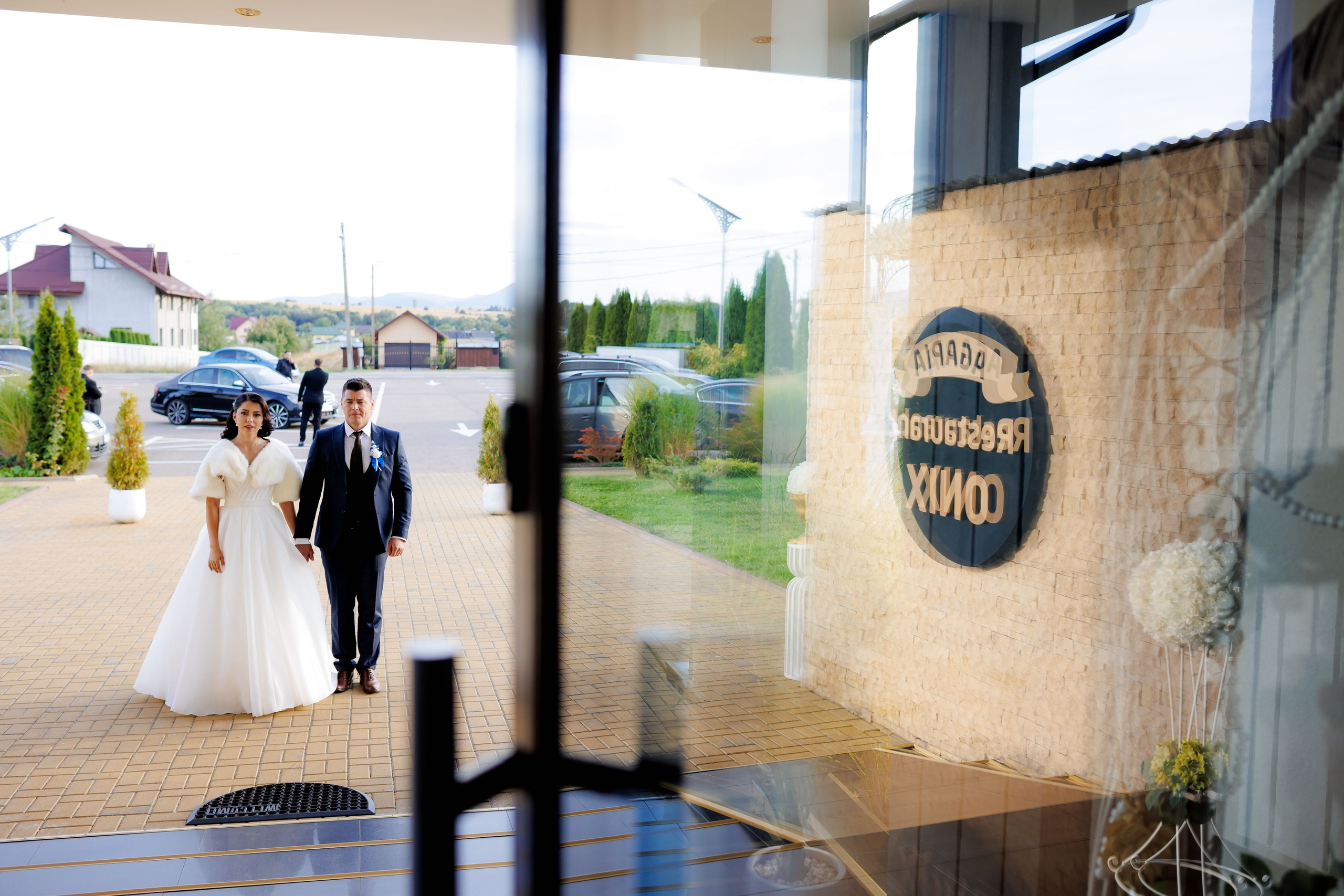 Loredana & Emilian – Ziua Nunții | Videografie - fotografie Botez Suceava, Iași, Botoșani. Servicii foto-video profesionale, pentru momente de neuitat