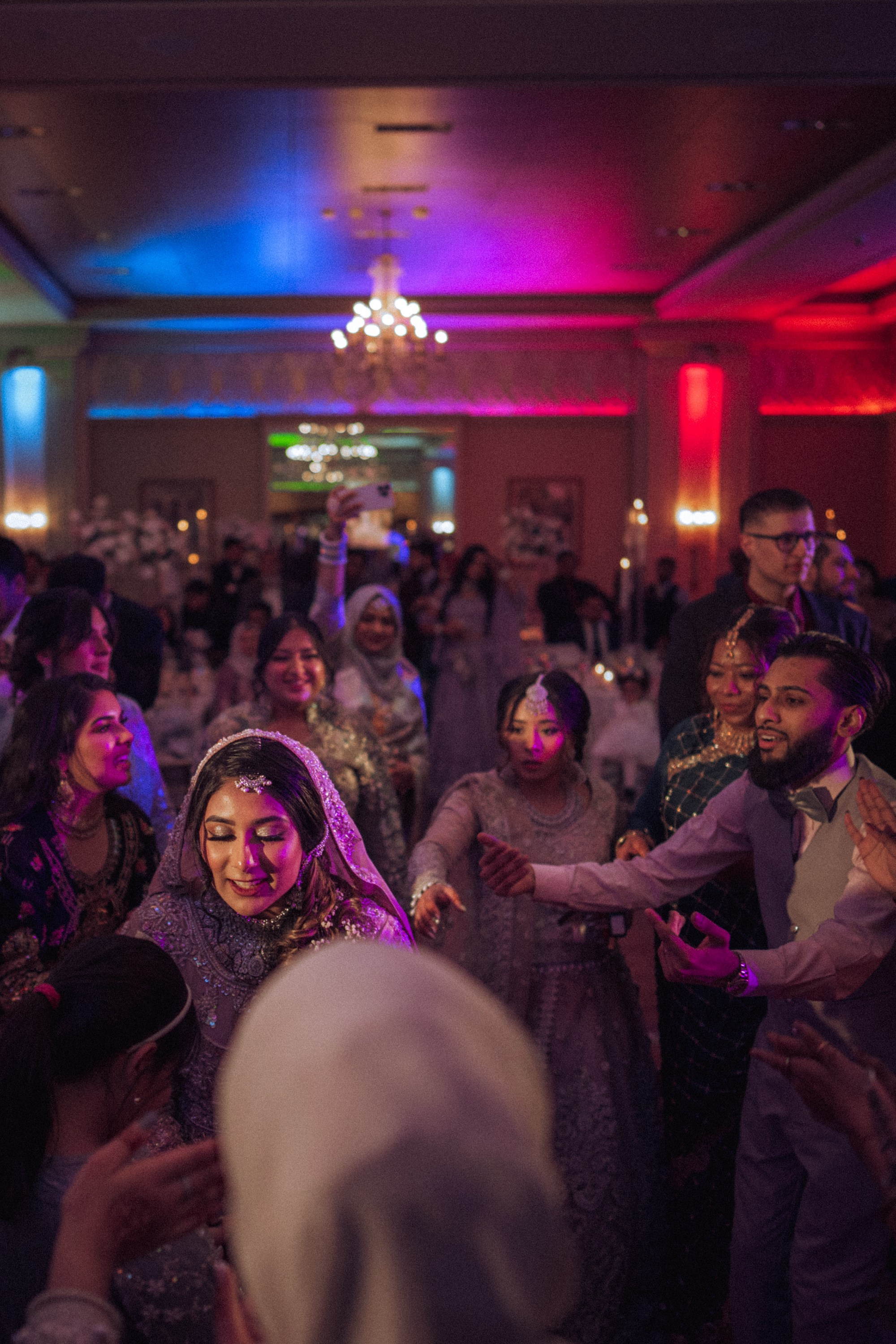 Indu Style wedding. Portrait and wedding photographer in New York