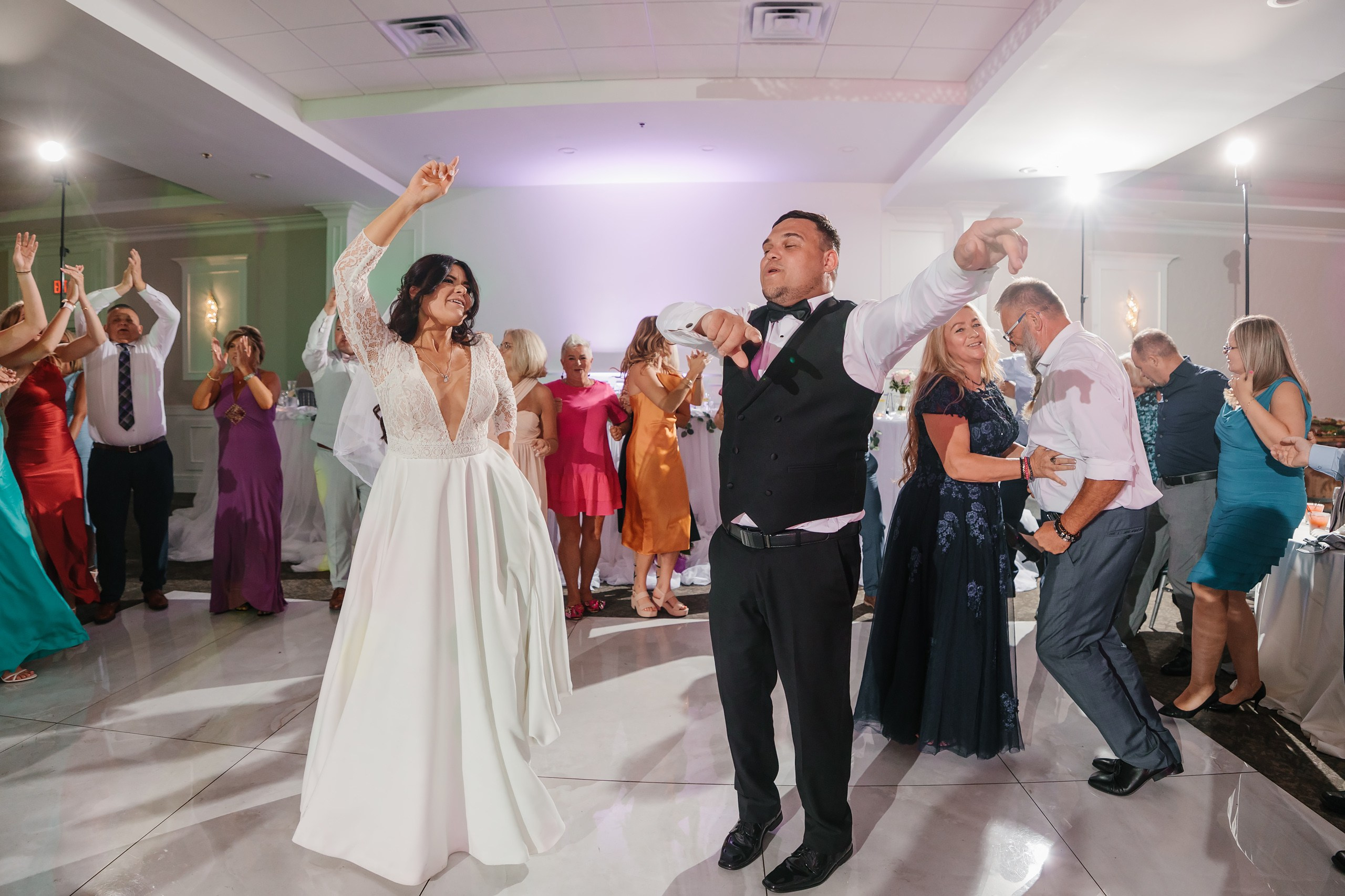 31.08.2024 Wedding. Wedding family event photographer in Chicago Nick Yushevich