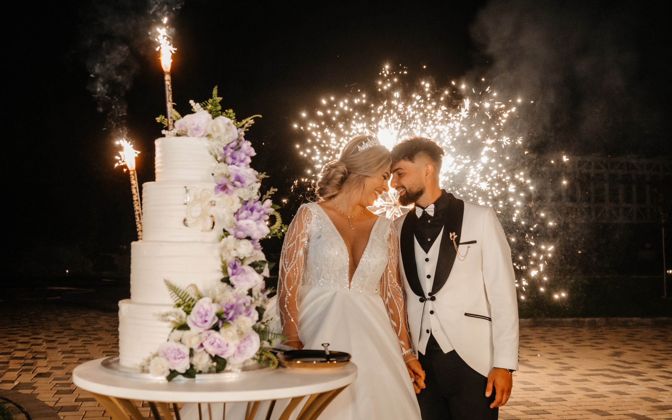 🤎 D a i a n a & D a n i e l - Wedding Day Preview. Wedding & Family Photographer