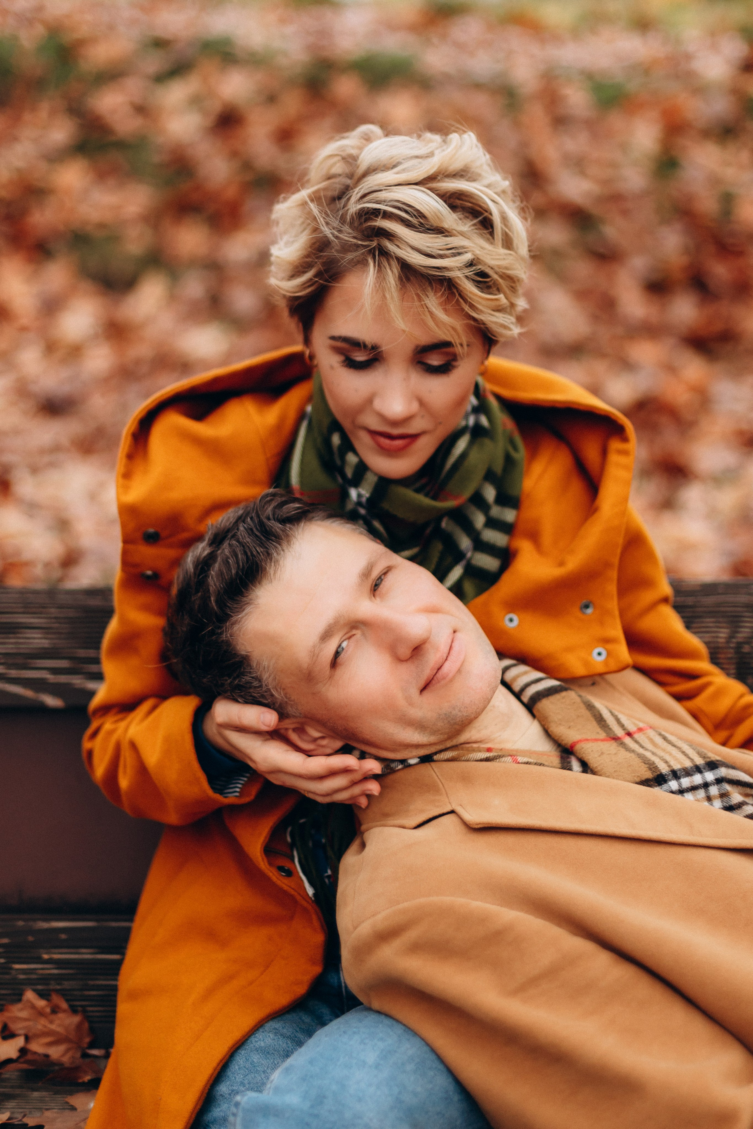 Autumn love. Wedding and Family Photograph