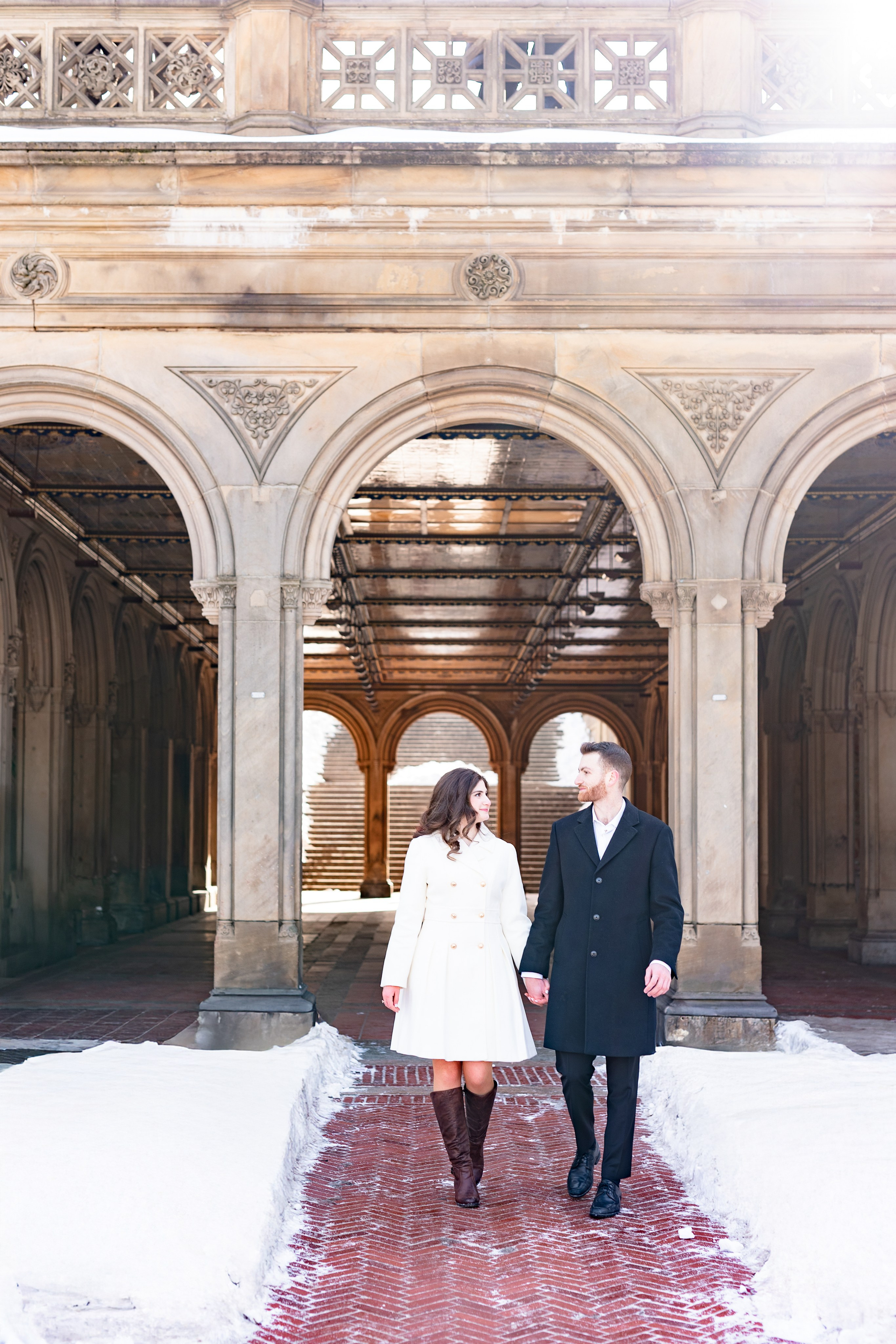 Winter Love in Central Park. Family, lifestyle, and commercial photography in New York and New Jersey