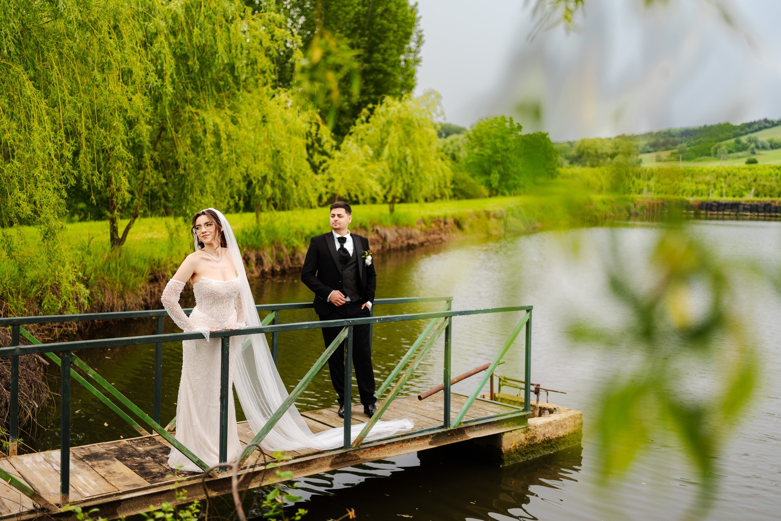 Stefania & Vasi. Ionut Cimpoes FOTOGRAF