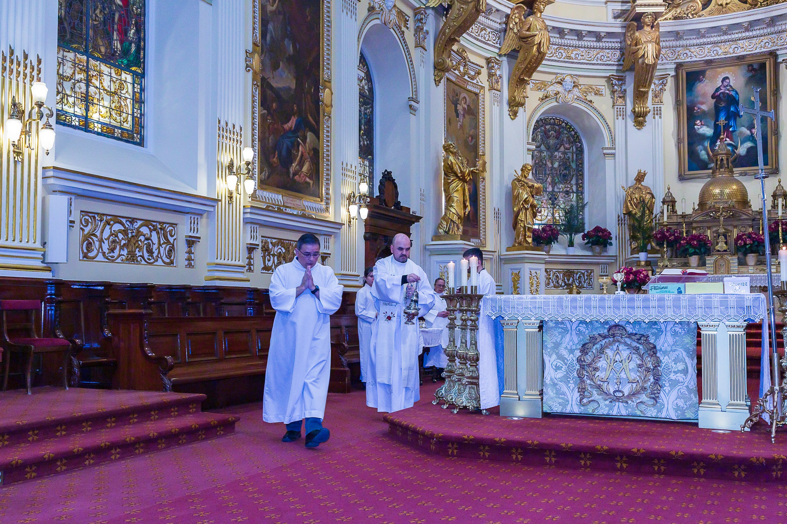 Sainte Anne de Beaupre et Quebec. Studioplaza8