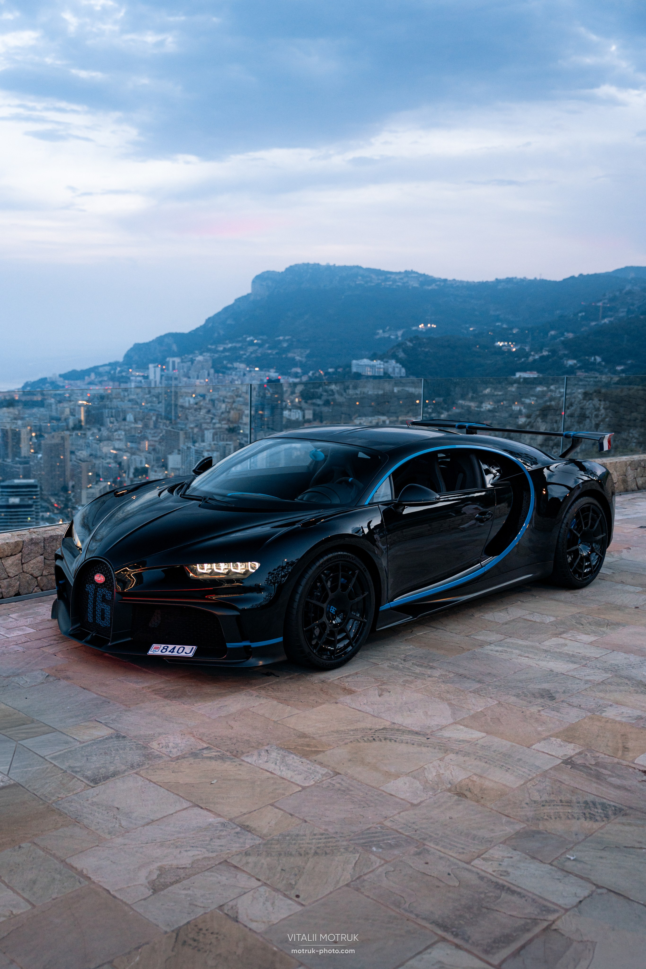Bugatti Chiron. Photographe de voitures à Paris — Vitalii Motruk