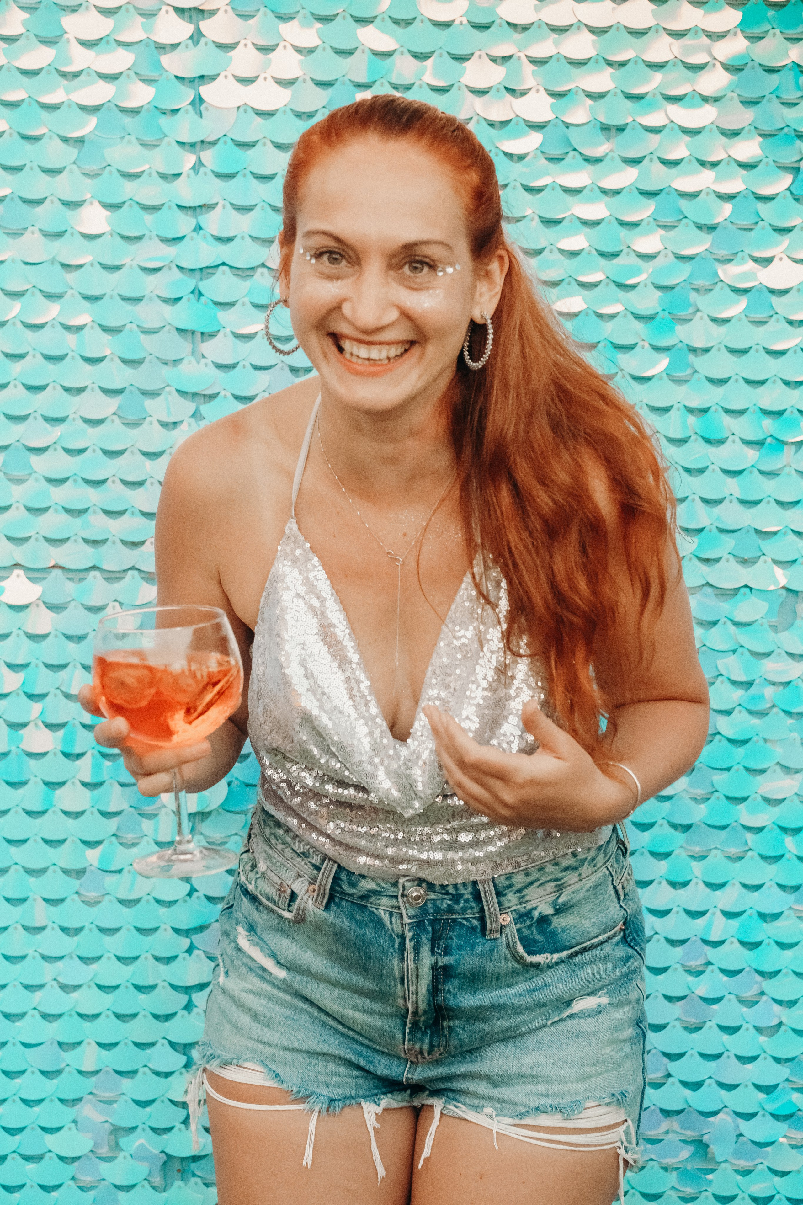 Pool party in  High Villa.  Cascais Sintra Lisbon. Валерія Сичова. Сімейний та репортажний фотограф в Португаліі