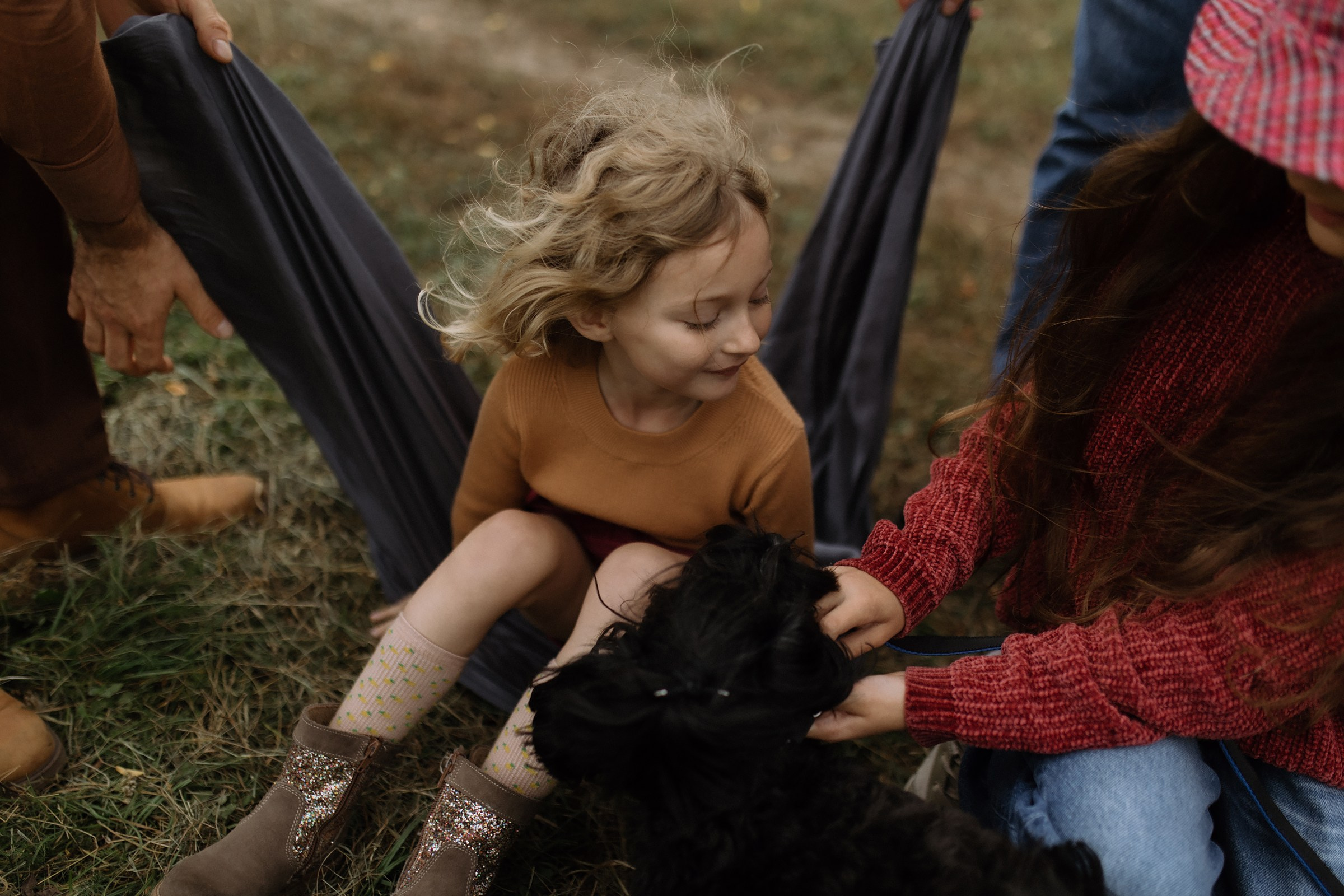 Pašėlusi šeimos fotosesija | OBELŲ SODAS. Vestuvių ir šeimų fotografė Lena Bondarenko / belove photo