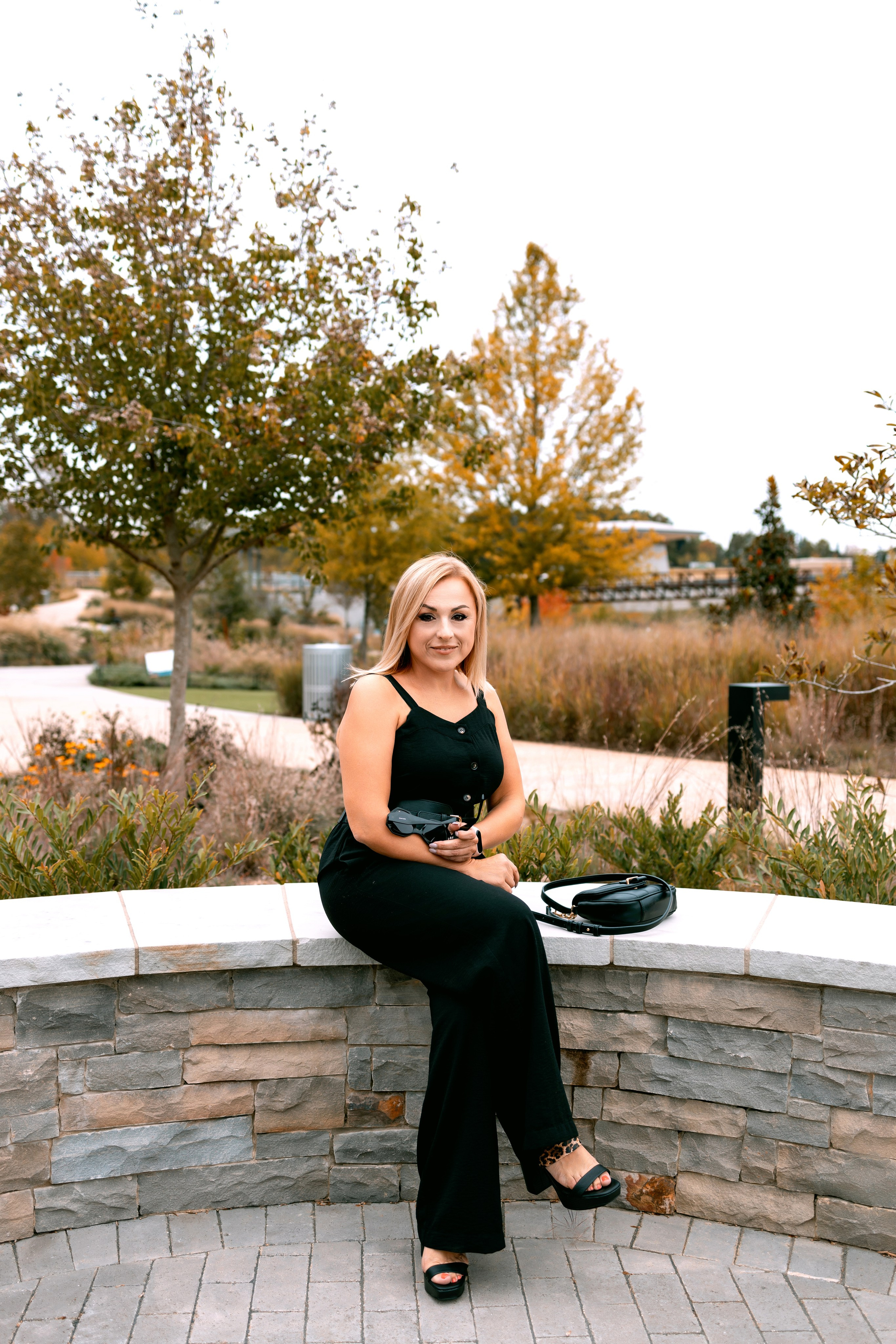 Business headshot. Anaeliseevaphoto.com