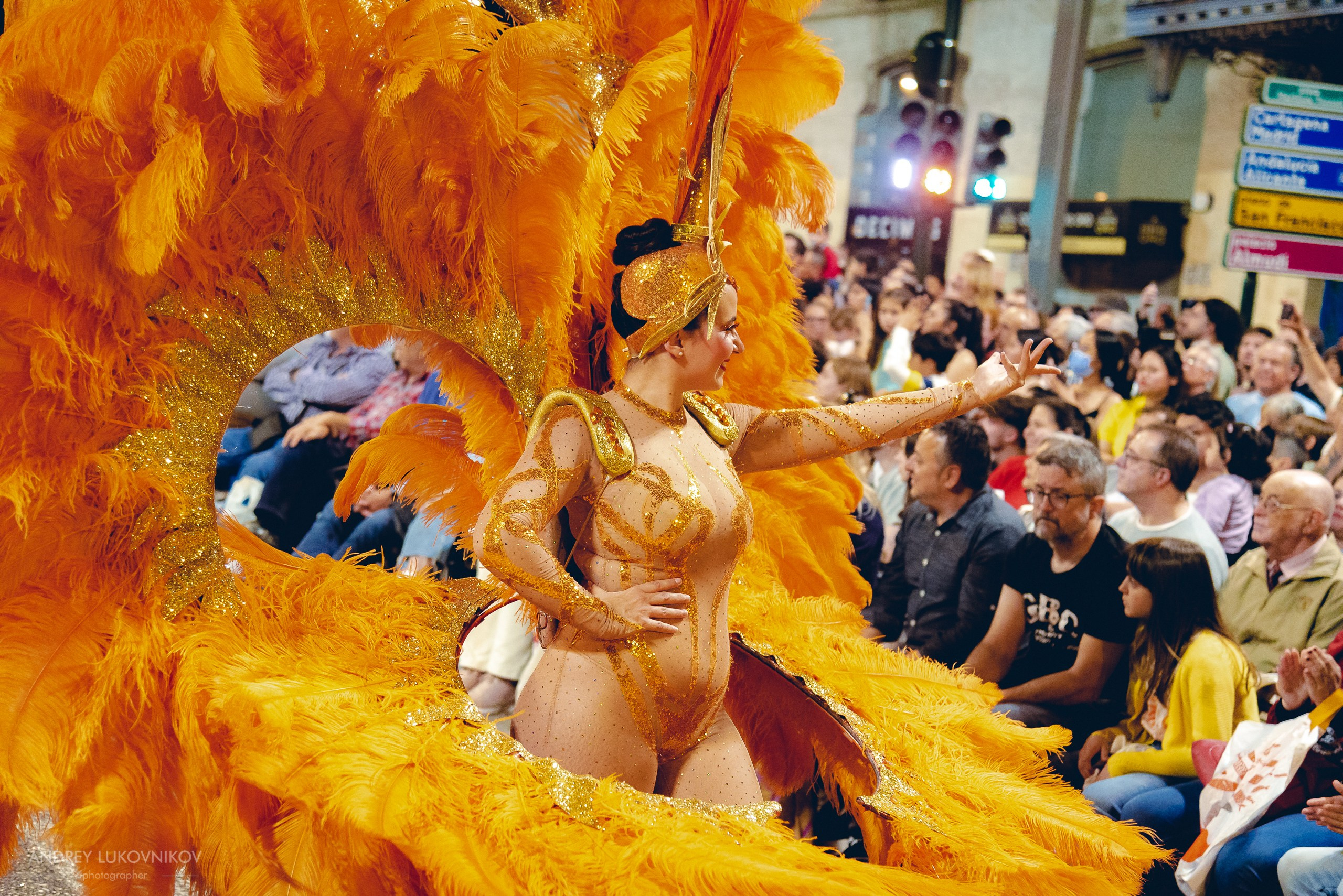 Photo report from the night carnival in Murcia | Reportage photographer Andrey Lukovnikov