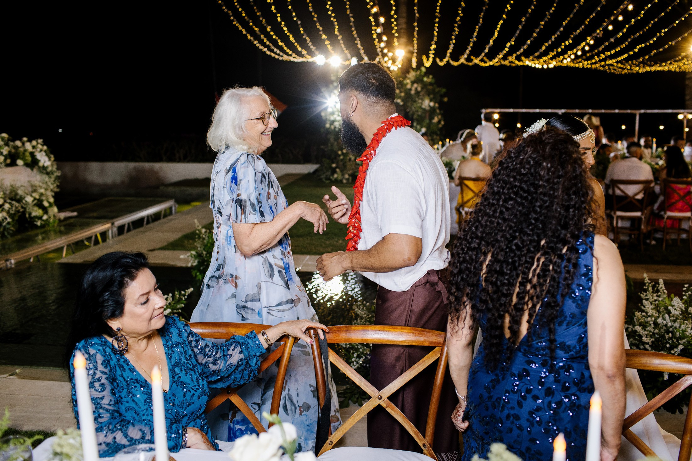 Big funny wedding with guests in paradise Bali island. Get.it.feel — Aesthetic Photography and Videography