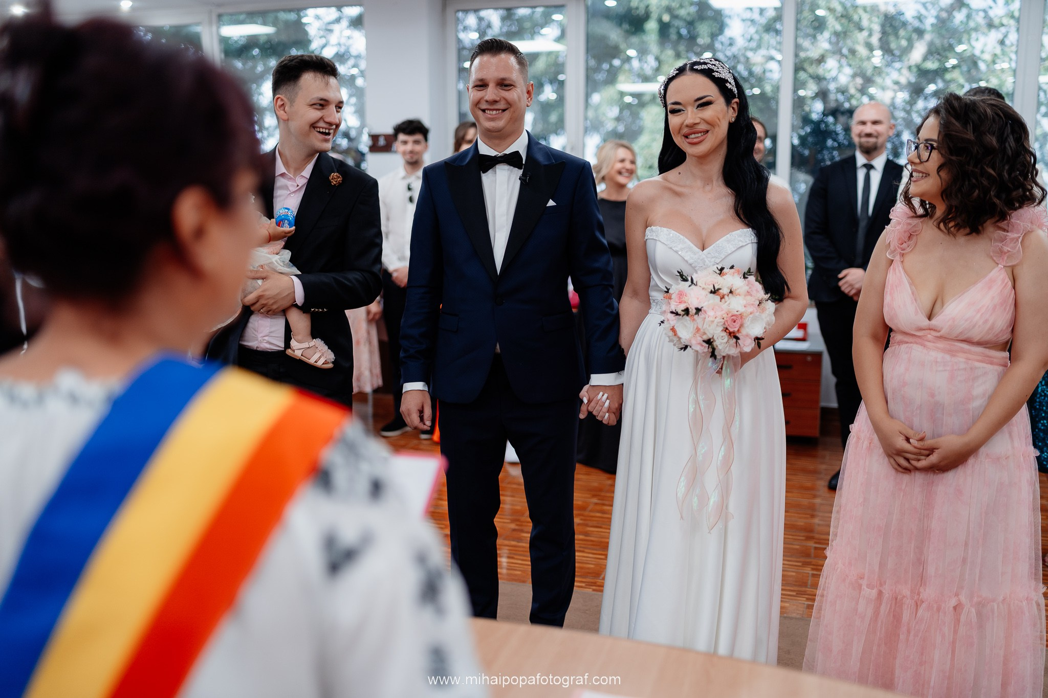 Fotograf Cununie Civilă în București - Mihai Popa Fotograf. Fotograf Nuntă, Botez și Cununie Civilă în București - Mihai Popa