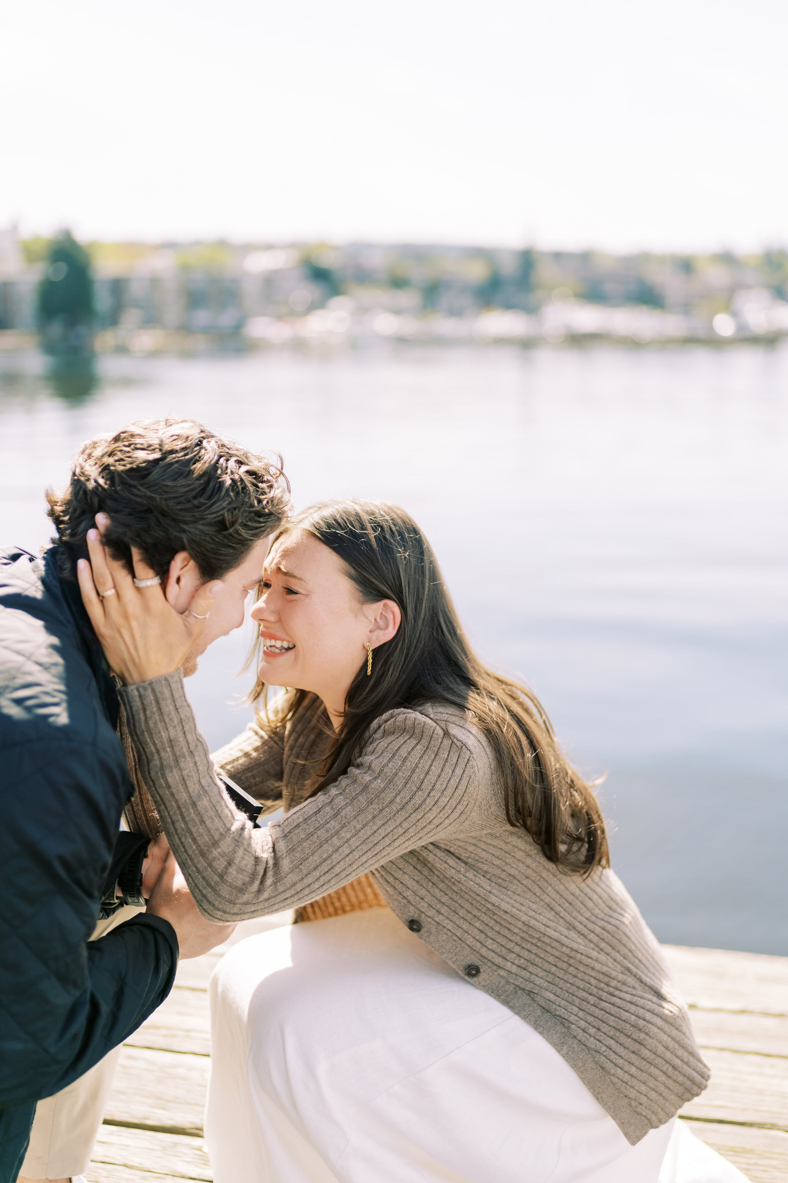 Engagement photo shoot Jake & Caroline / May 2024. Marina Park|Kirkland, WA. EVAN ARISTOV WEDDING PHOTOGRAPHY — Seattle Wedding Photographer