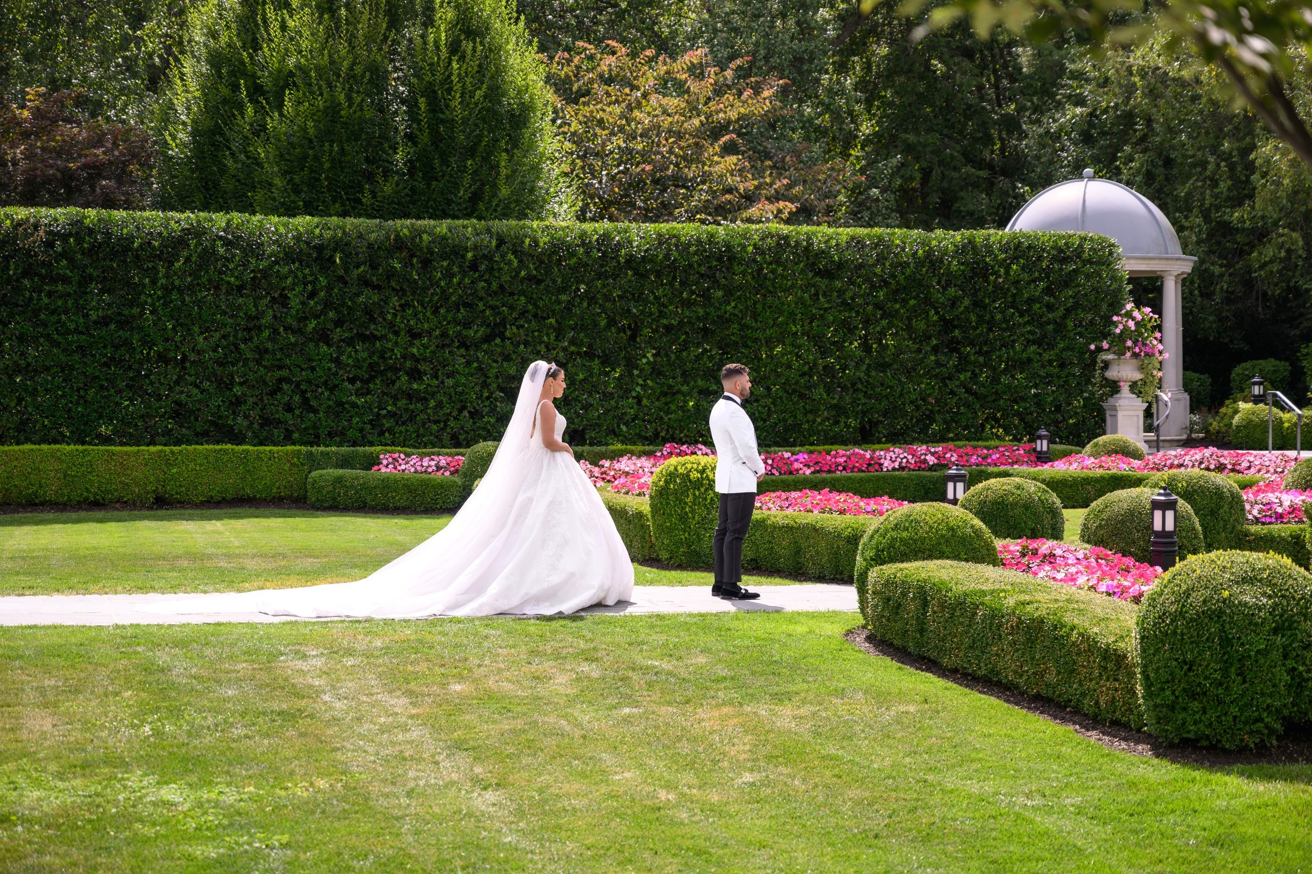 Ronny & Sabine, Park Chateau Estate and Gardens, NJ. Wedding Photo & Video