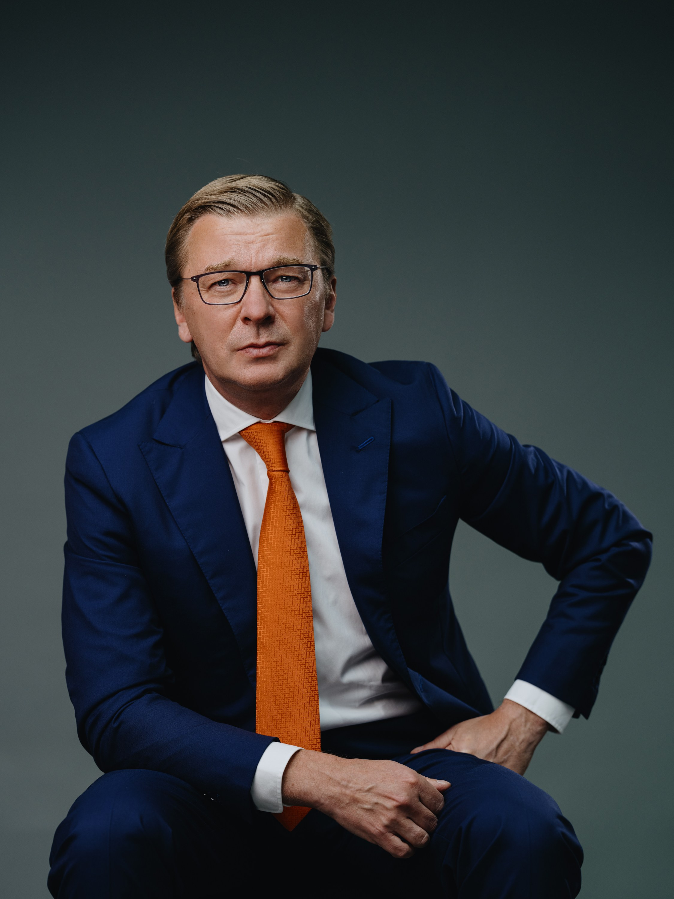CEO. WeDoLight Bureau