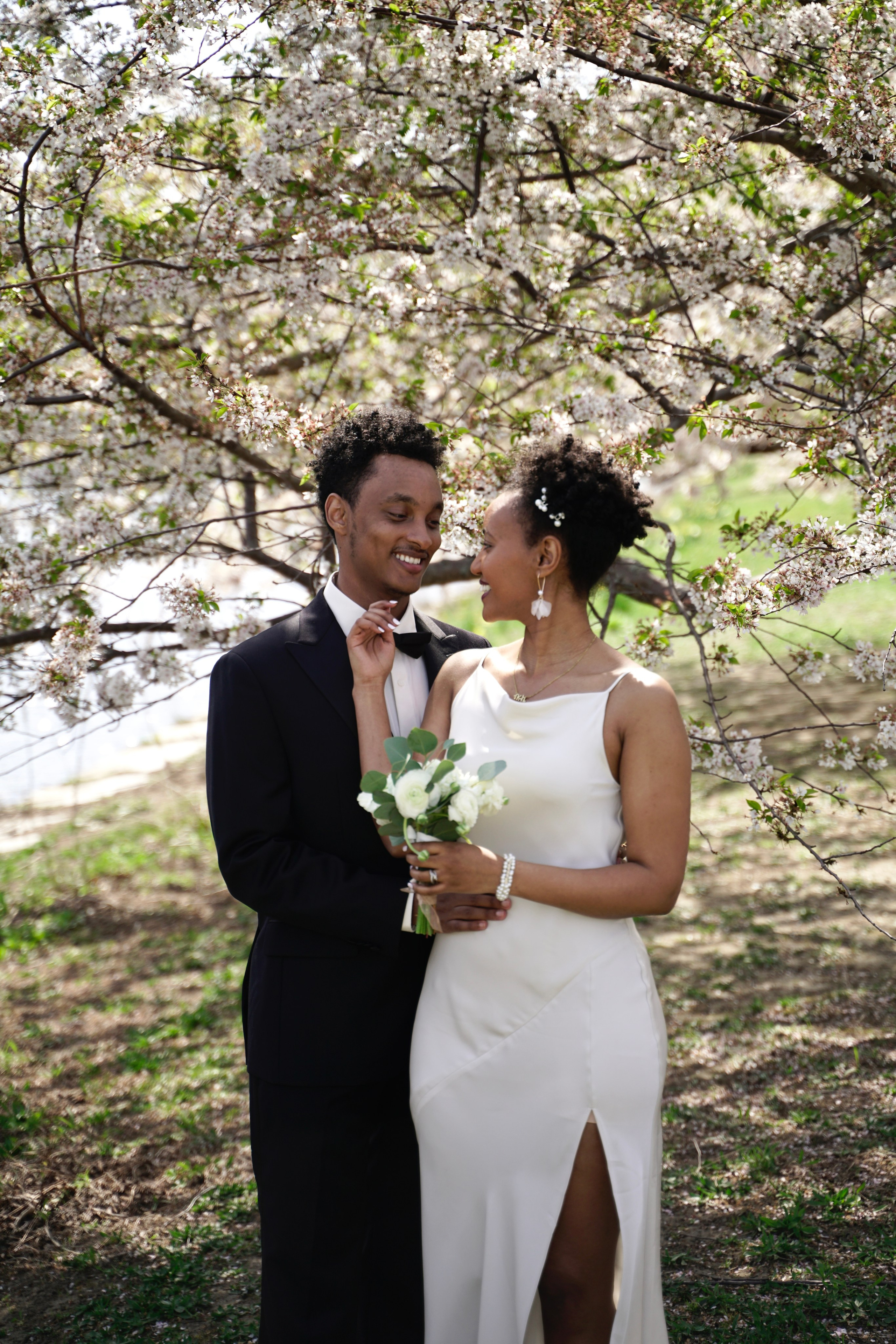 Sosina and Aaron at Charles river Esplanade. Stefanovich Photography | Boston, MA
