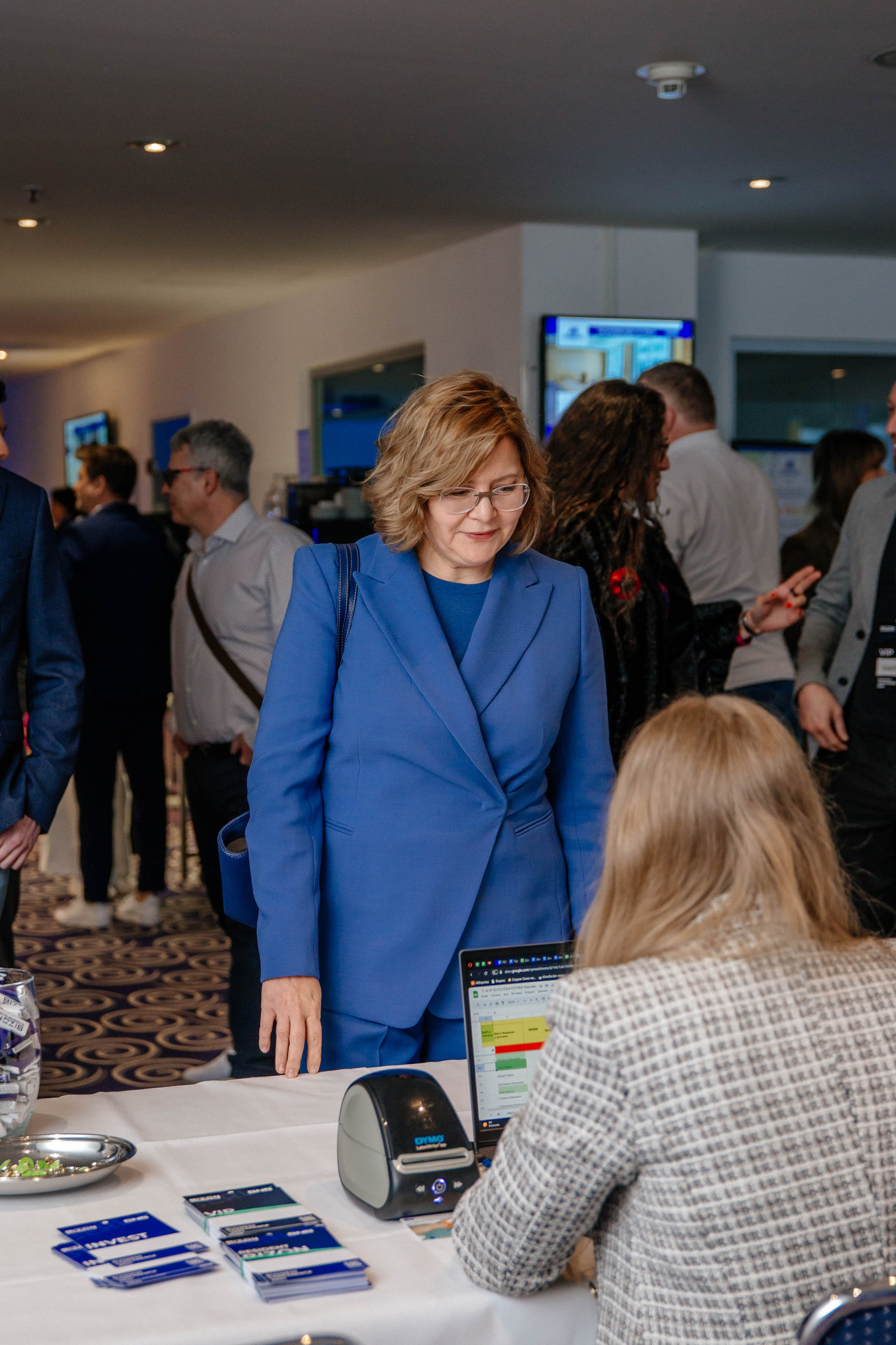 Club Bizon. Portrait family photographer in Berlin Elena Zakh