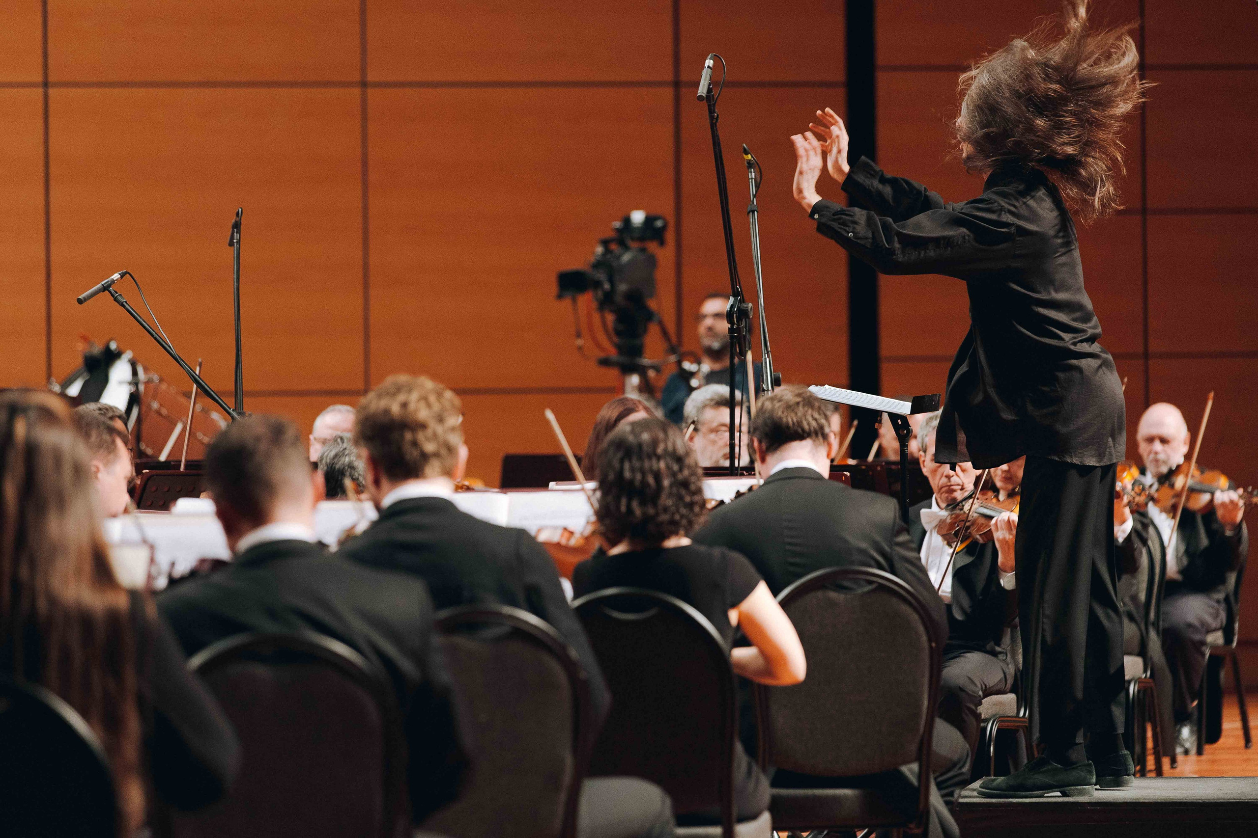 The Tchaikovsky Academic Grand Symphony Orchestra in Istanbul. Wedding&Event photographer Ismail Rzayev in Baku