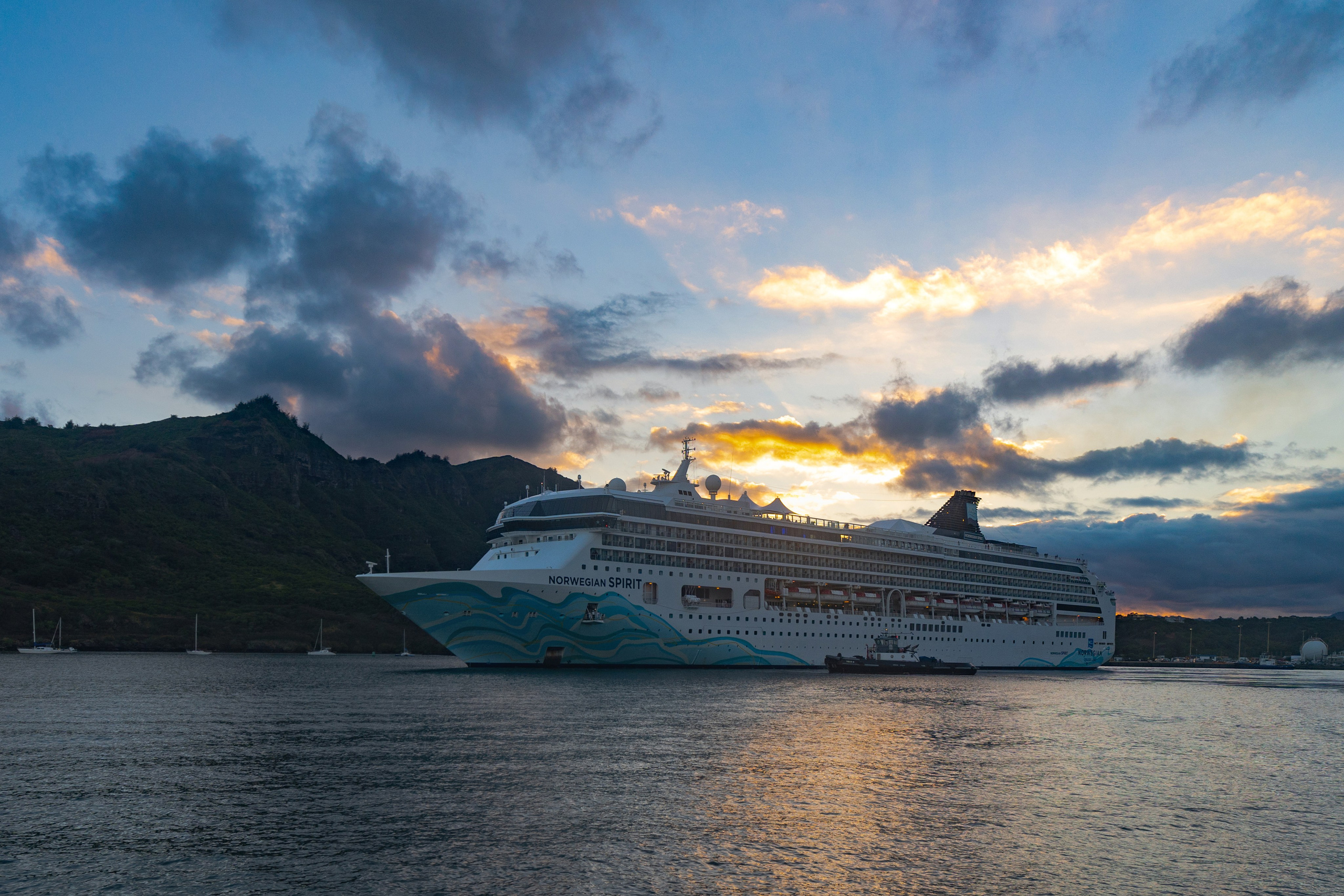 SHIPS. Awards winning photographer in Kauai, Hawaii
