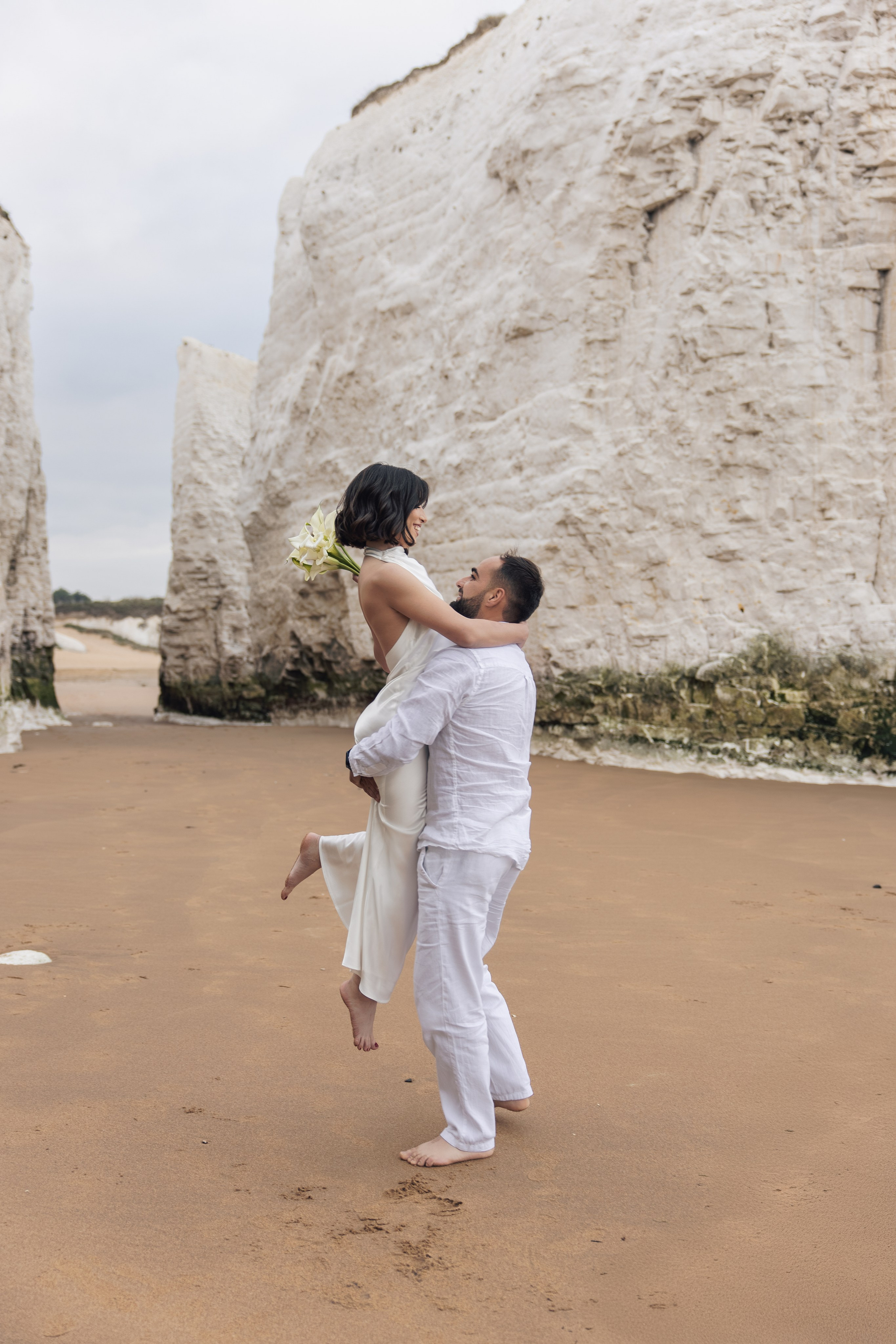 Couples|Elopement|Weddings. PHOTOGRAPHER IN LONDON