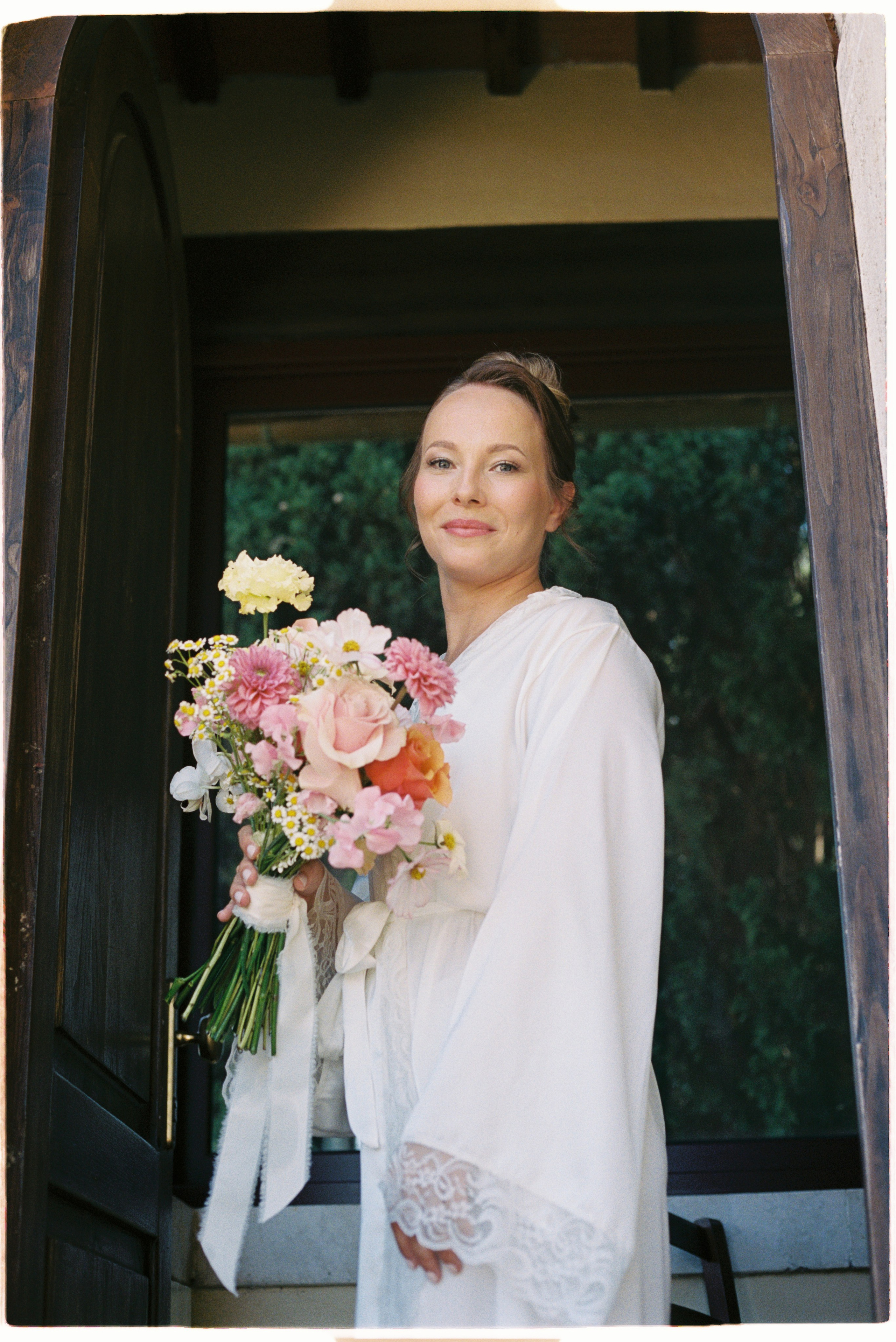 Sara Luca | Digital+Film wedding Photographer | Italy and Europe