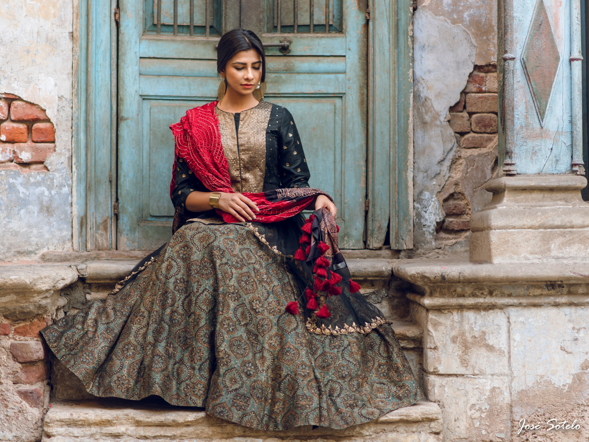 Sesion Tussah by Siddhi Brand. Ahmedabad, India. 2018. José Sotelo