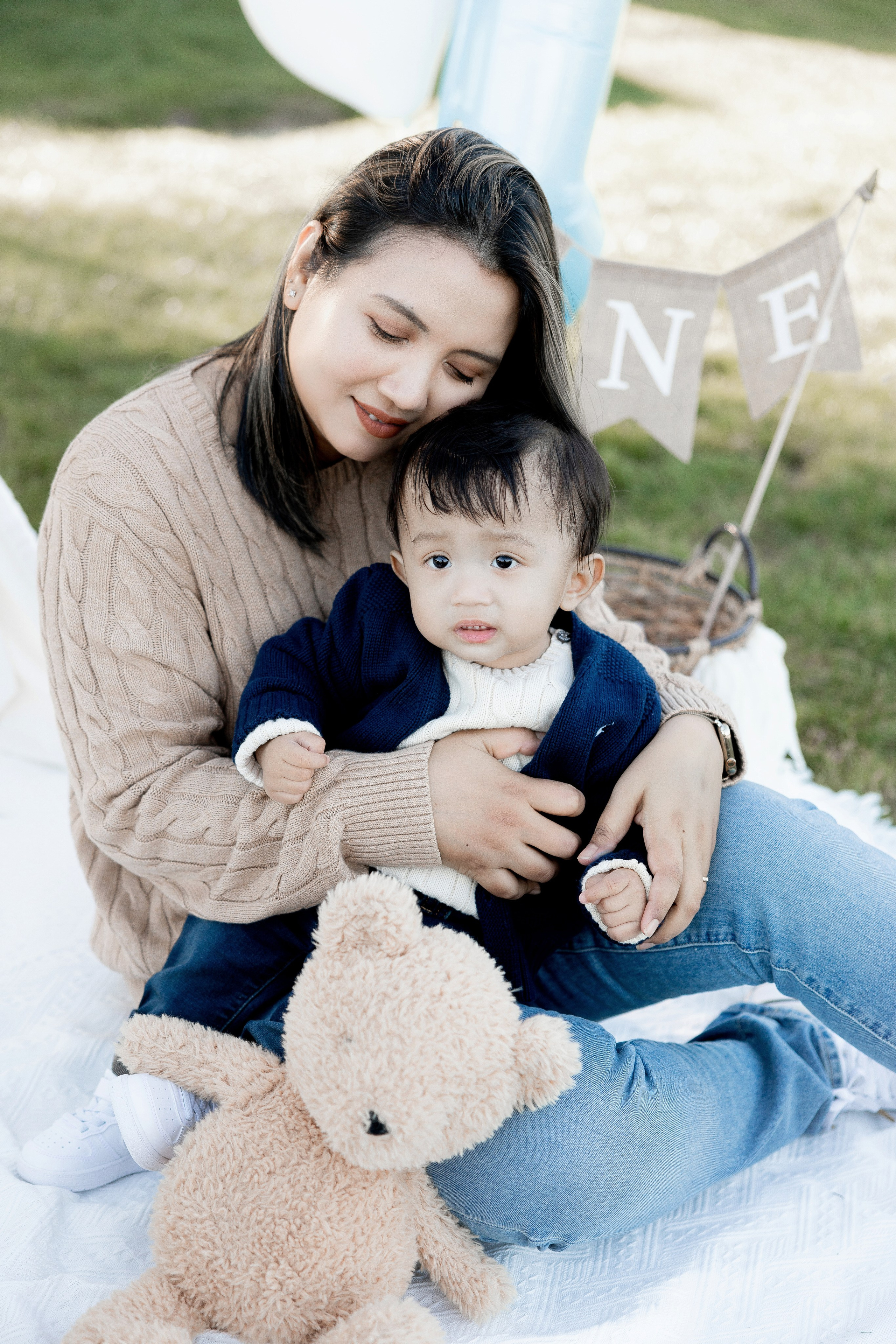 First year & Cake Smash. Family photographer in Bay Area, California