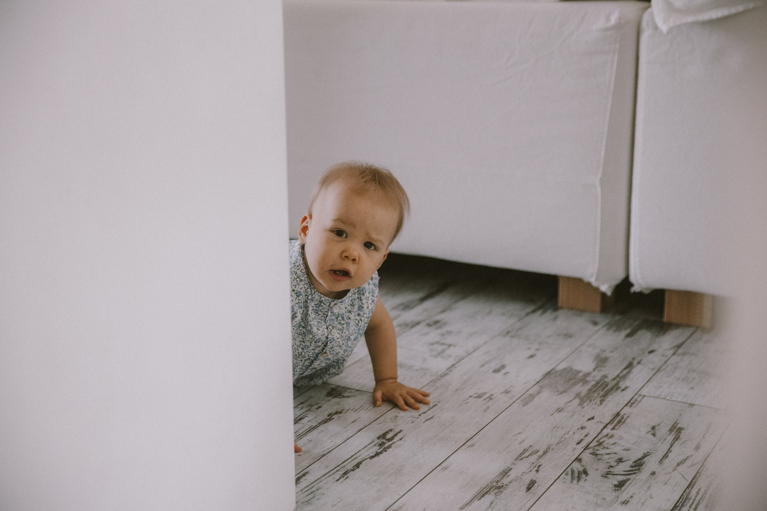 Family At Home Photoshoot in Paris | Natural Lifestyle Photography. Paris Wedding Photographer