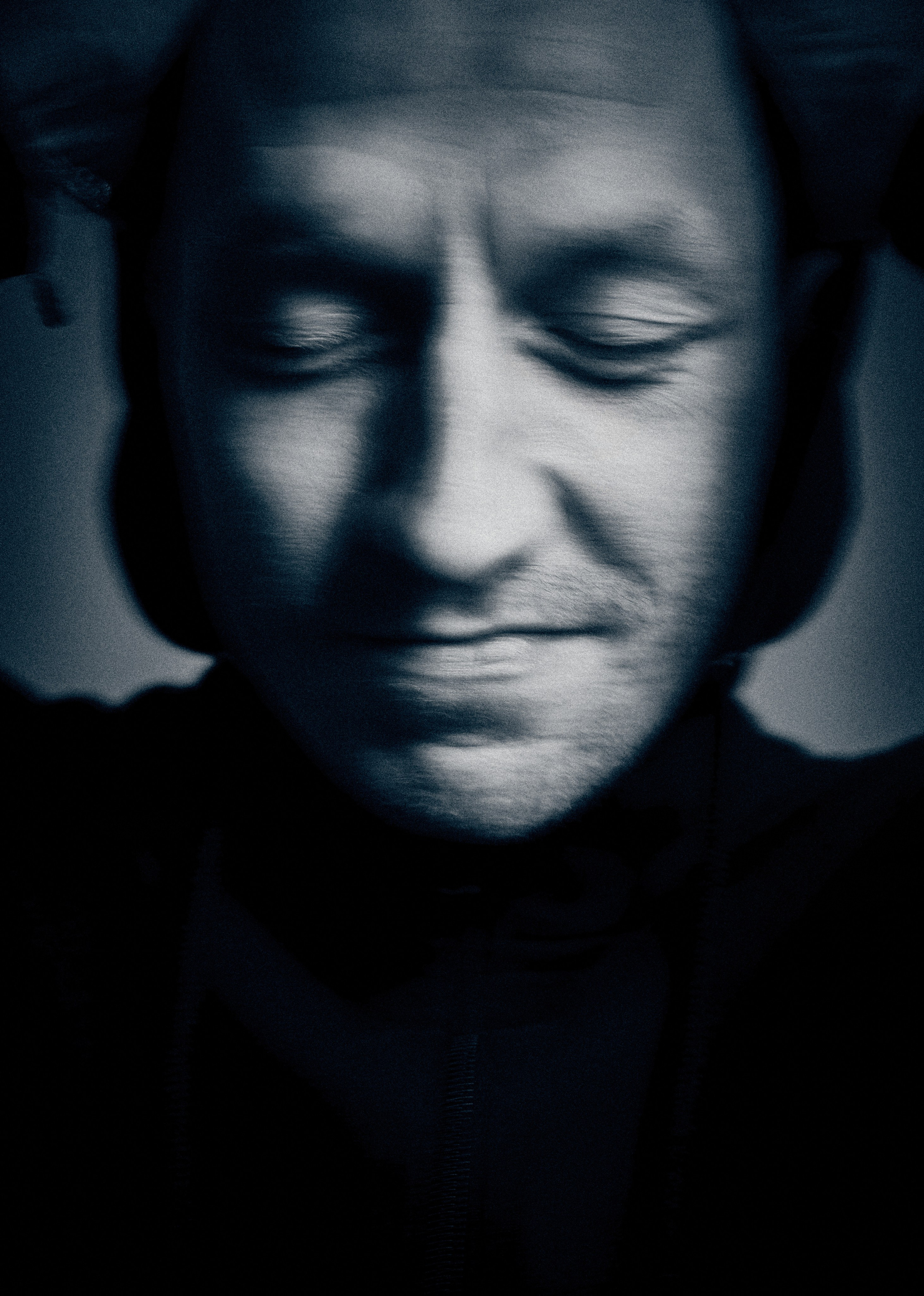 Męski portret psychologiczny - Mieszko V „Długonosy” - Fotograf portretowy w Warszawie Andriej Szypiłow