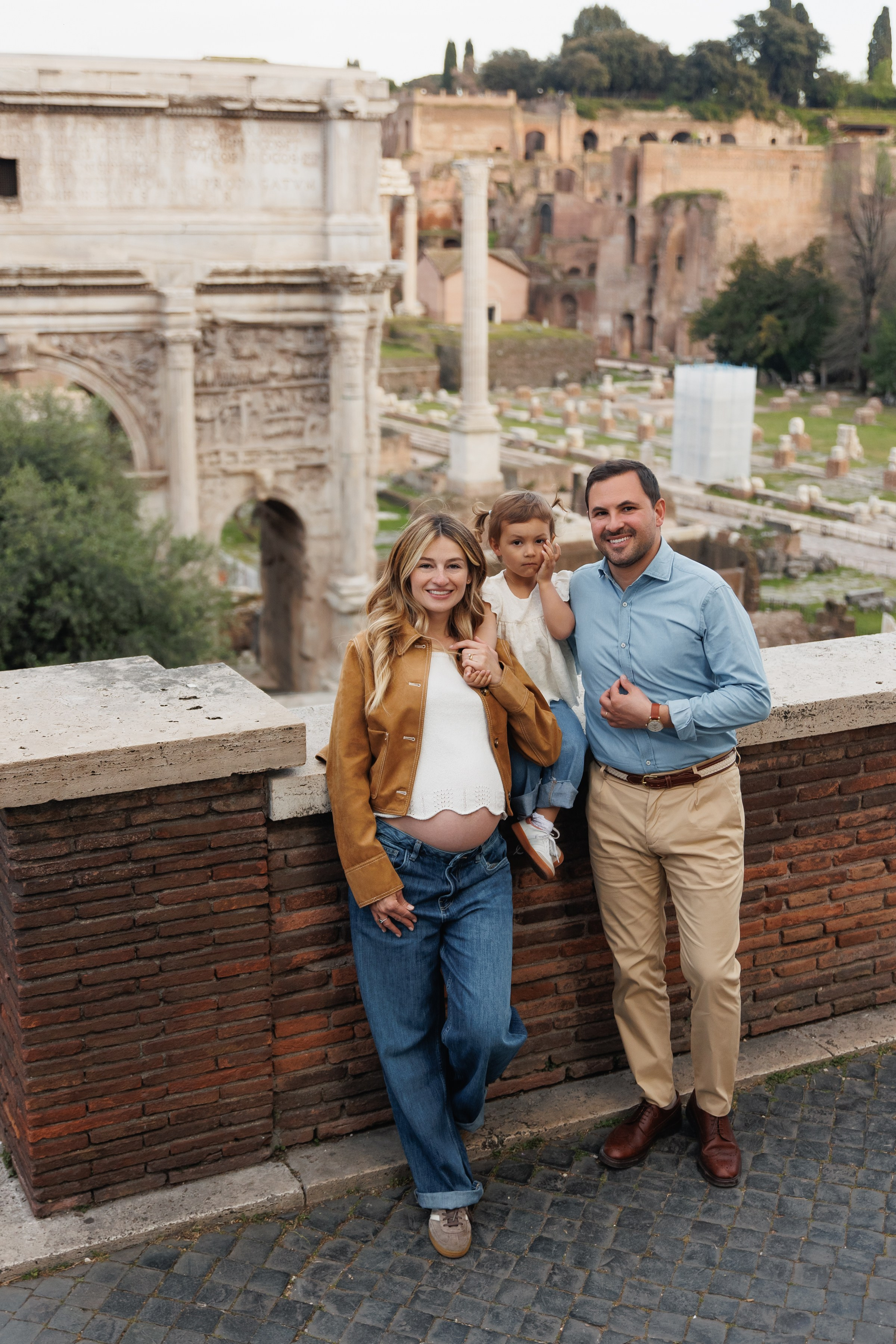 Famaly shooting in Rome. Wedding Photographer Rome Tuscany Como Sicily Puglia Amalfy Italy- Oksana Savenchuk