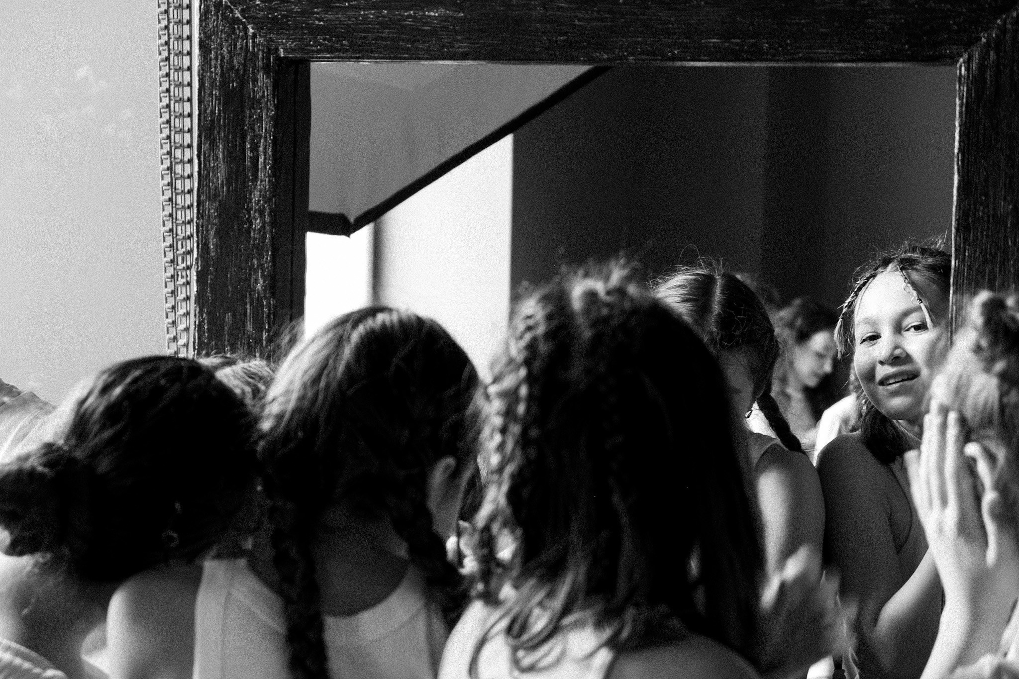 Dance studio. ConsensUs. Alforlove.com