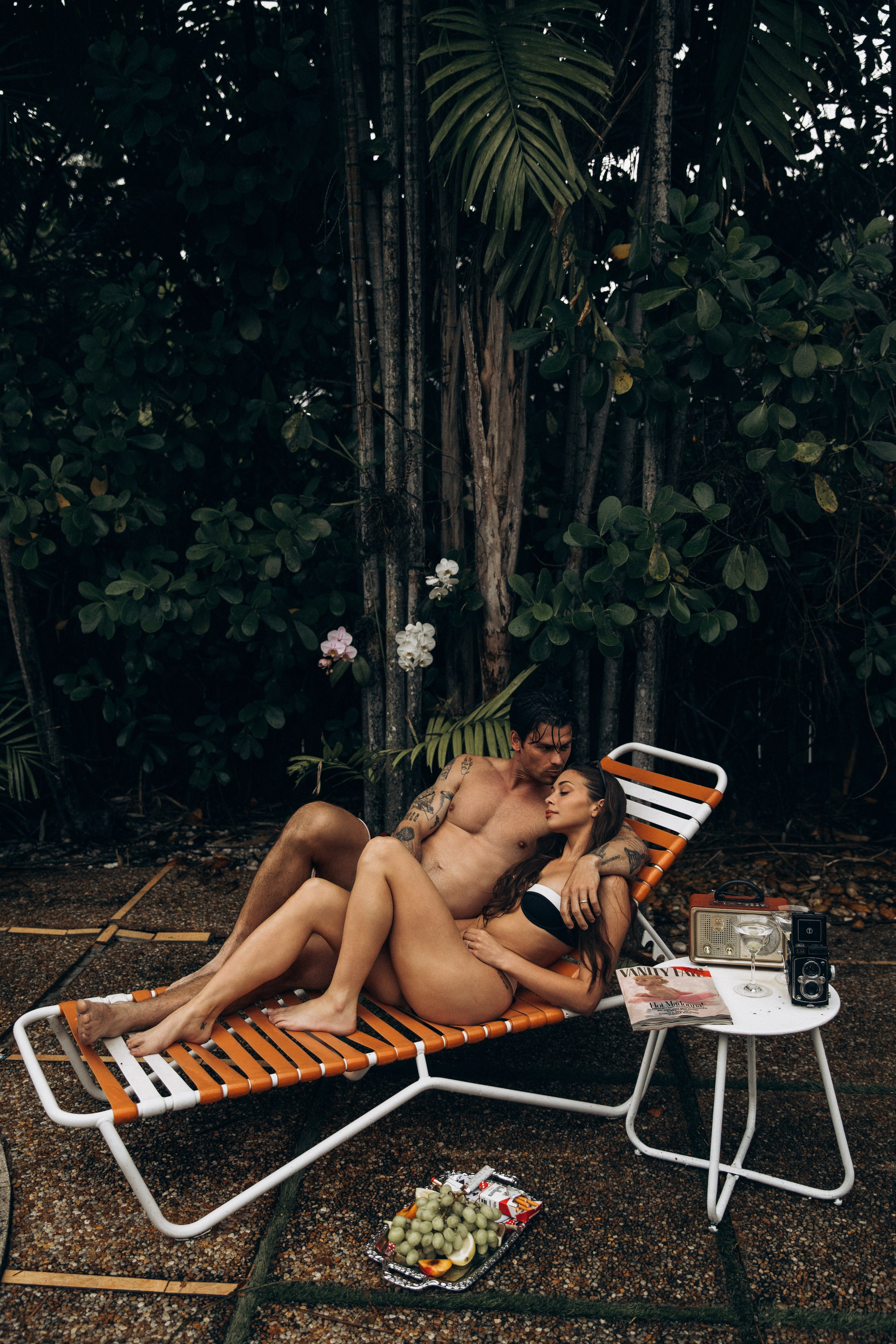 Editorial Retro Pool Session in Miami