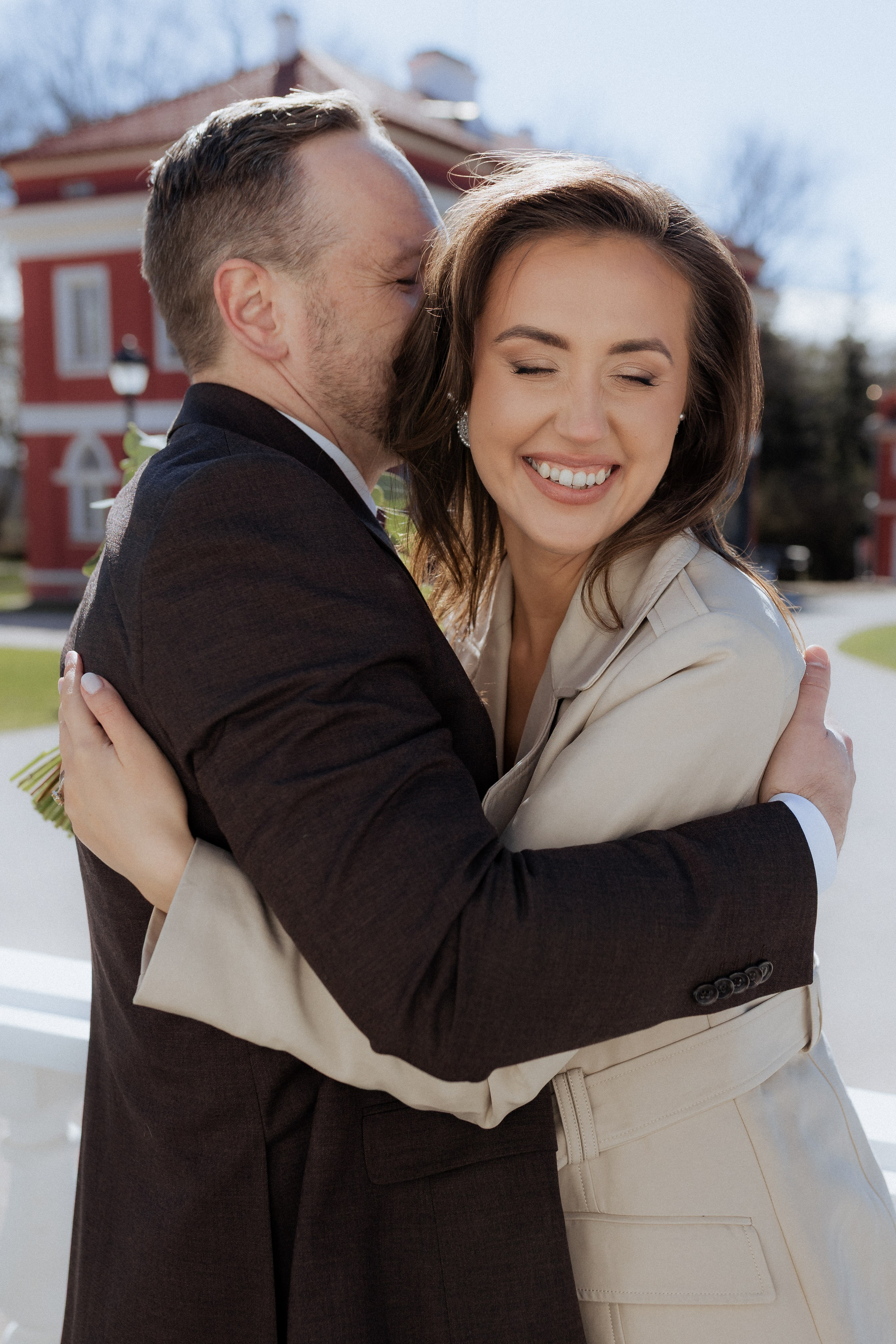 Monika ir Vytautas — miestu alsuojanti trumpa jaunųjų fotosesija Kaune