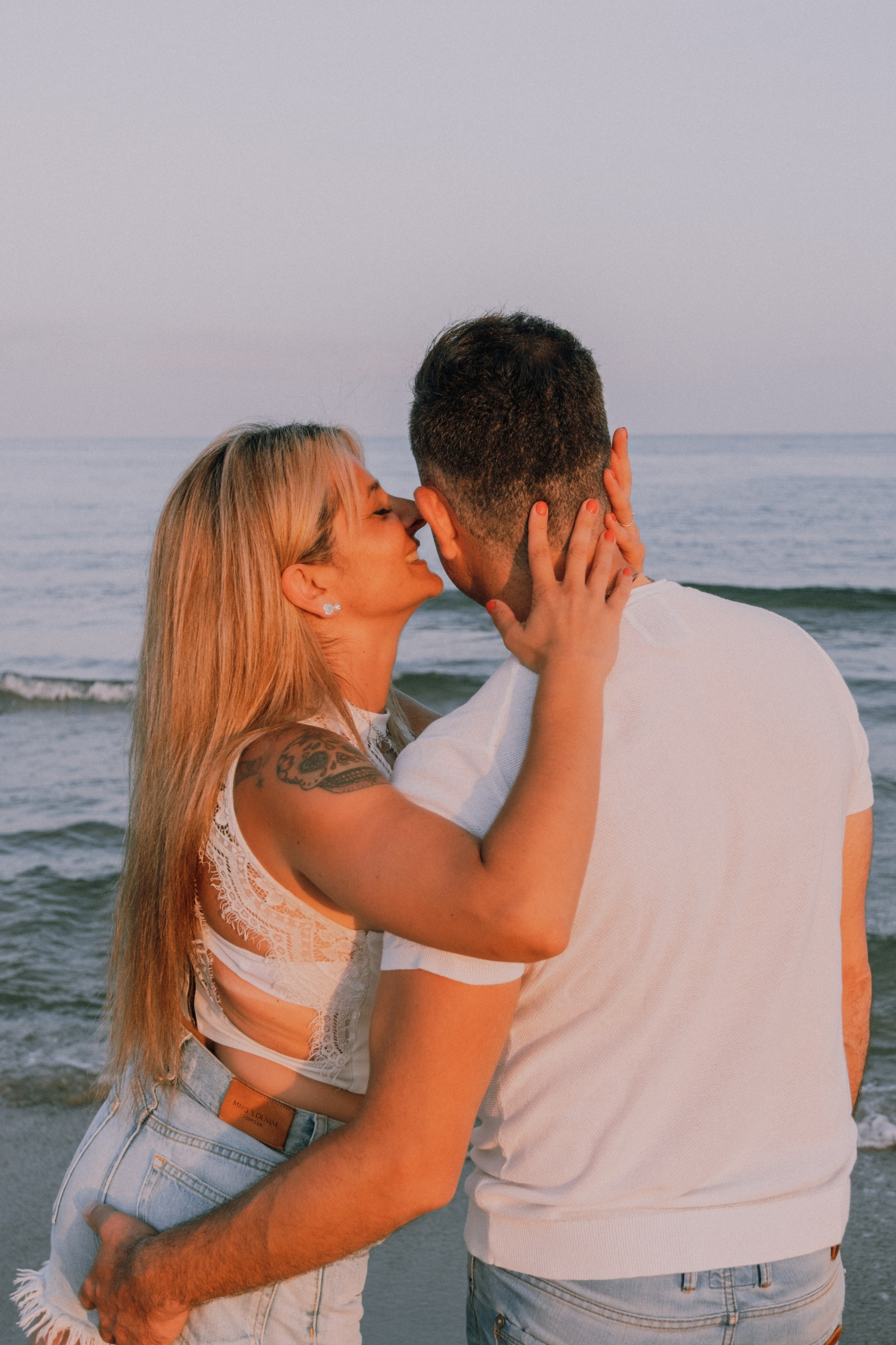 Sesión familiar en la playa. Fotografía profesional en Calafell - Elena Medvedeva