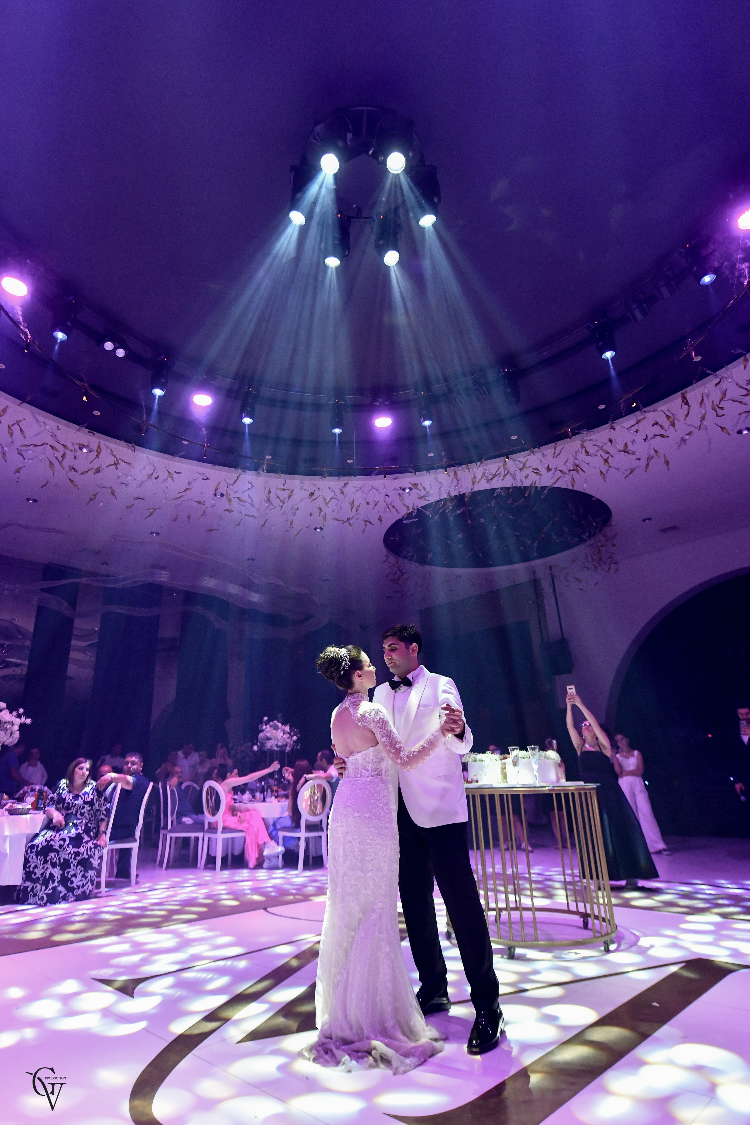 Armen & Milen. Wedding photos and video shooting in Armenia and all over the world!!! Photographer in Yerevan