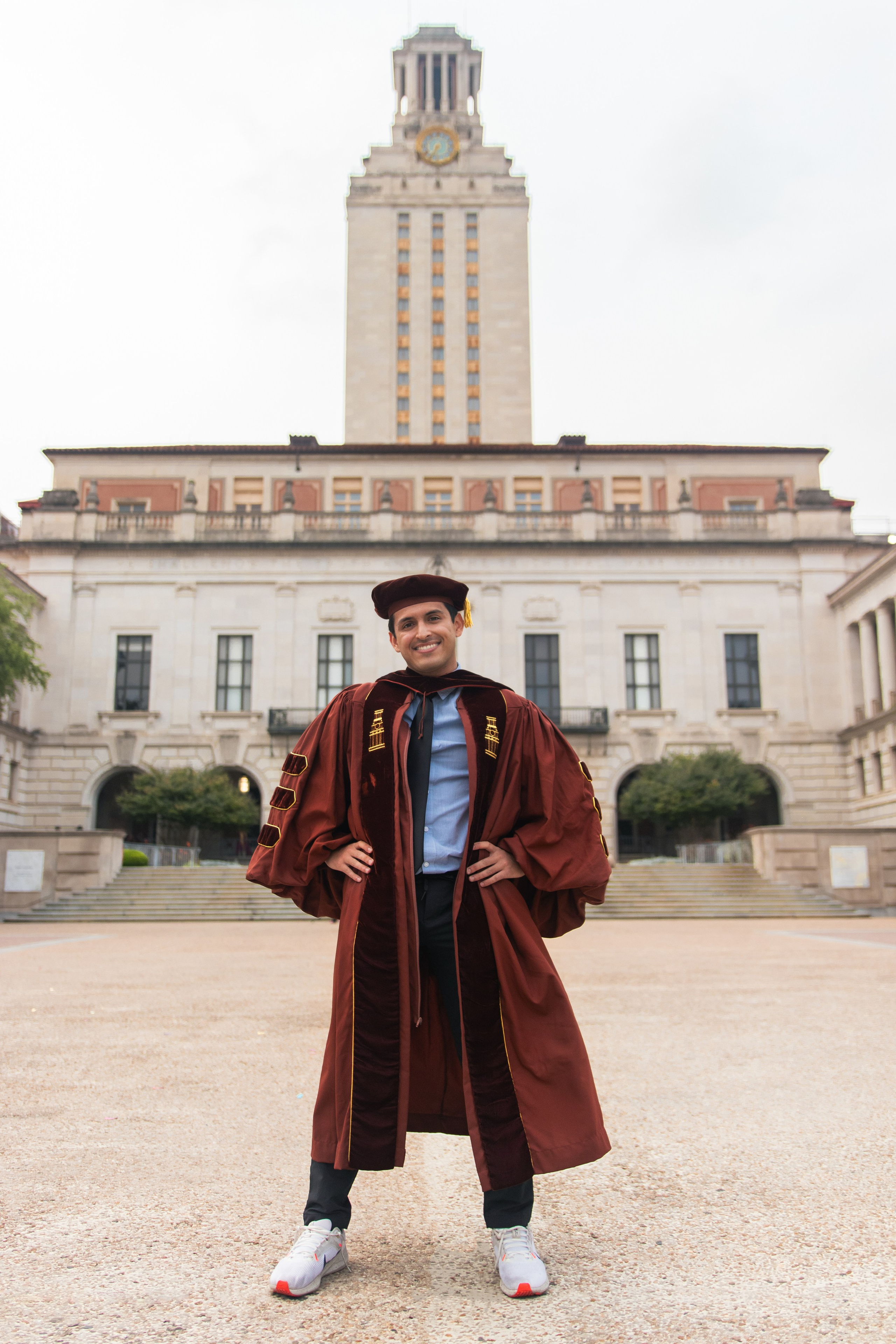Group graduation photoshoot at the University of Texas Austin