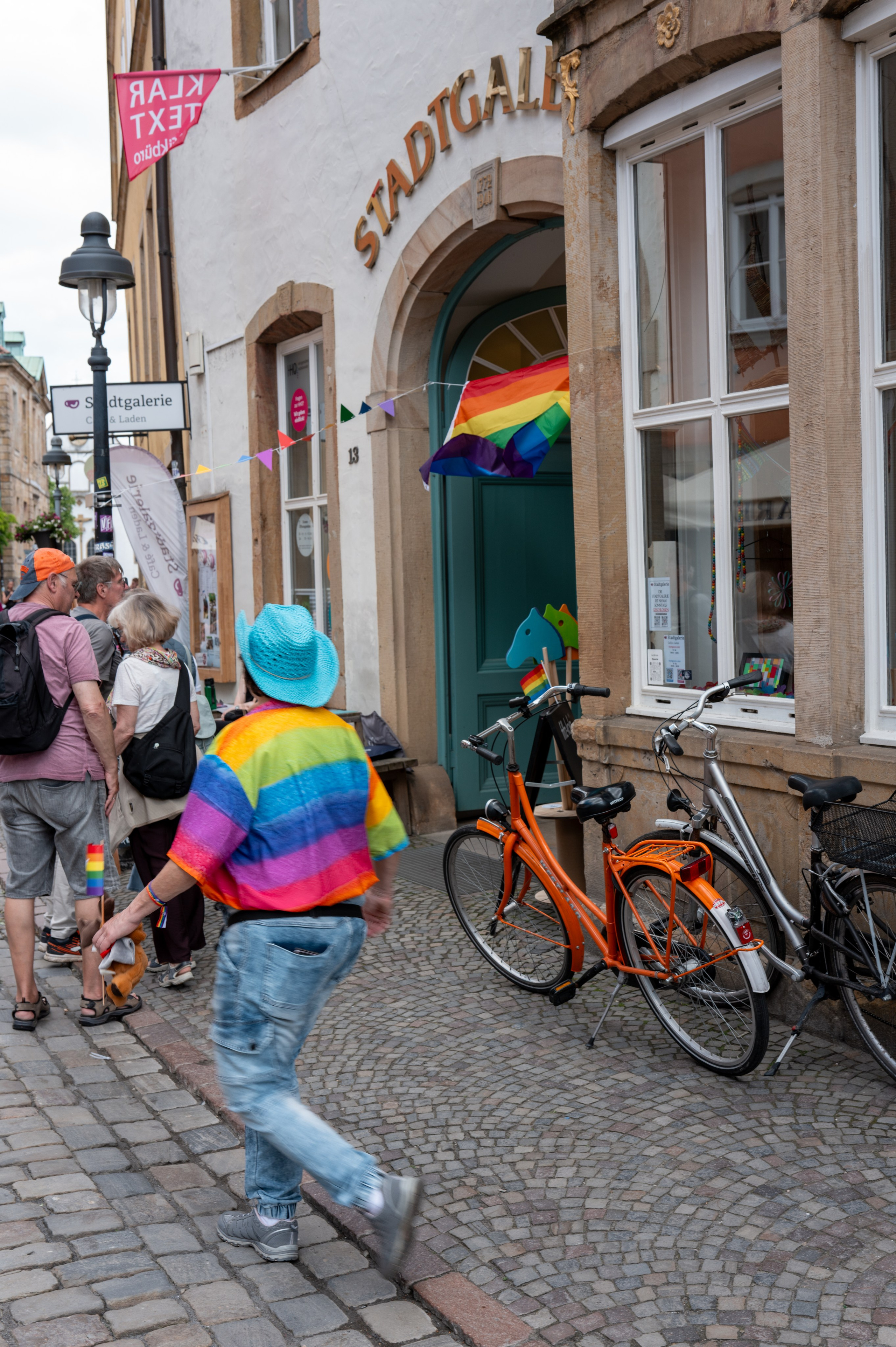 A little bit of street and CSD in Osnabrück. URBANSTREETFILES.ART