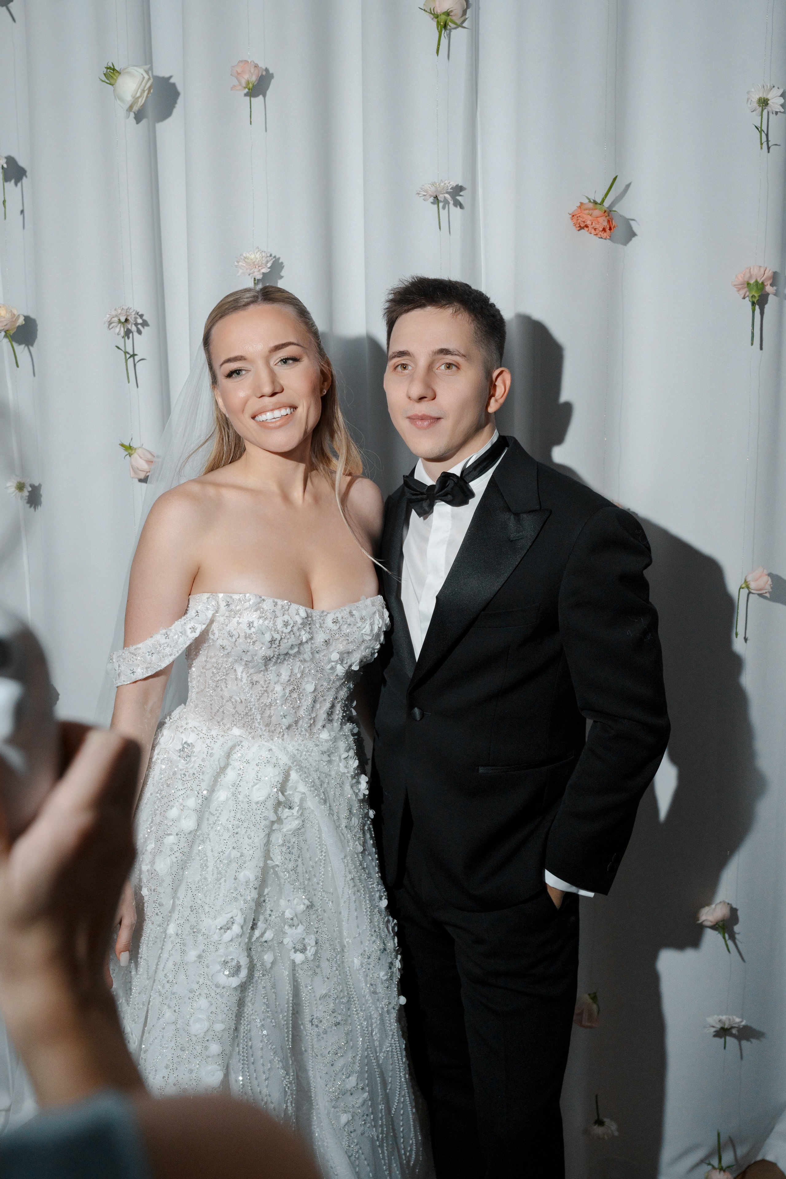 RAW Studio | Luxury Wedding Photography at Ratměřice Castle. Raw Studio: Capturing Elegant weddings accross Europe