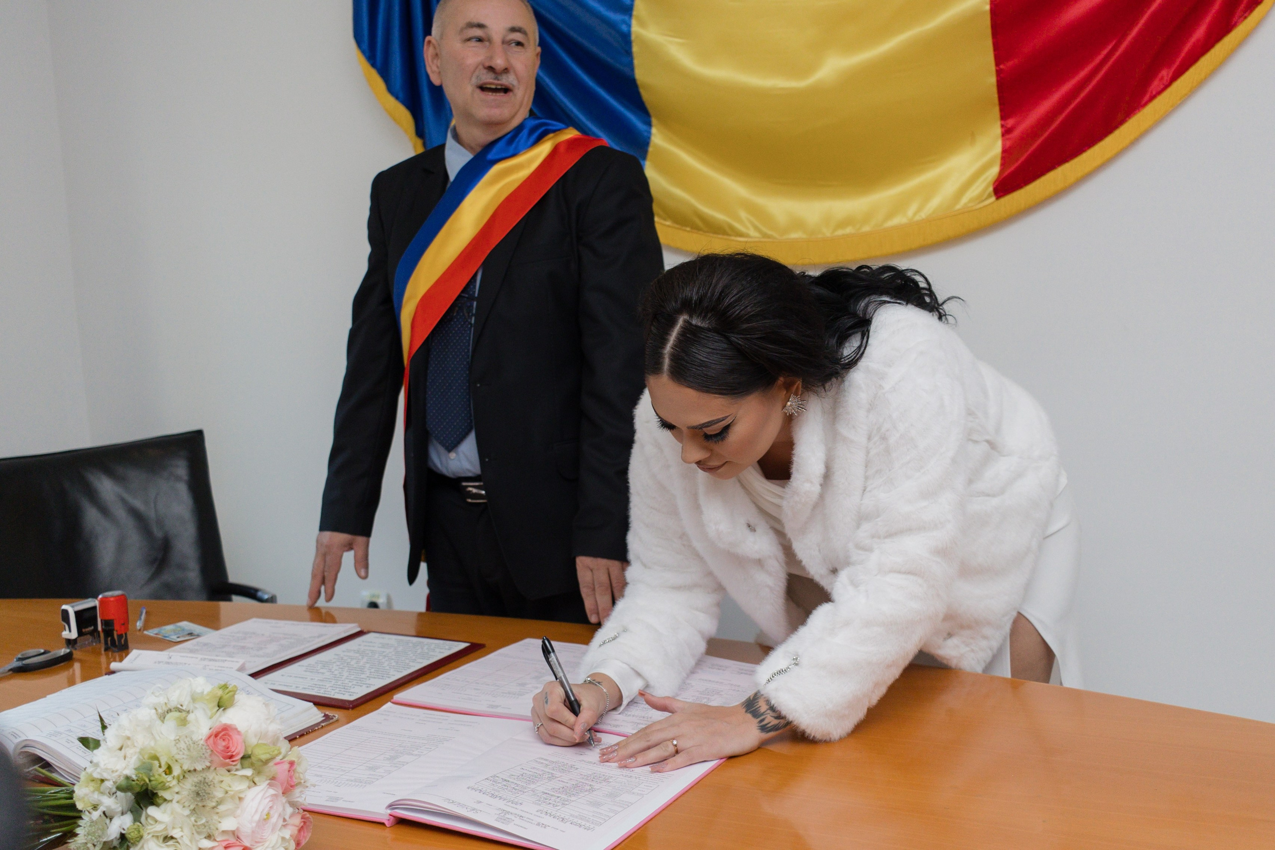 Madalina & Alin. Fotograf si videograf — evenimente si studio