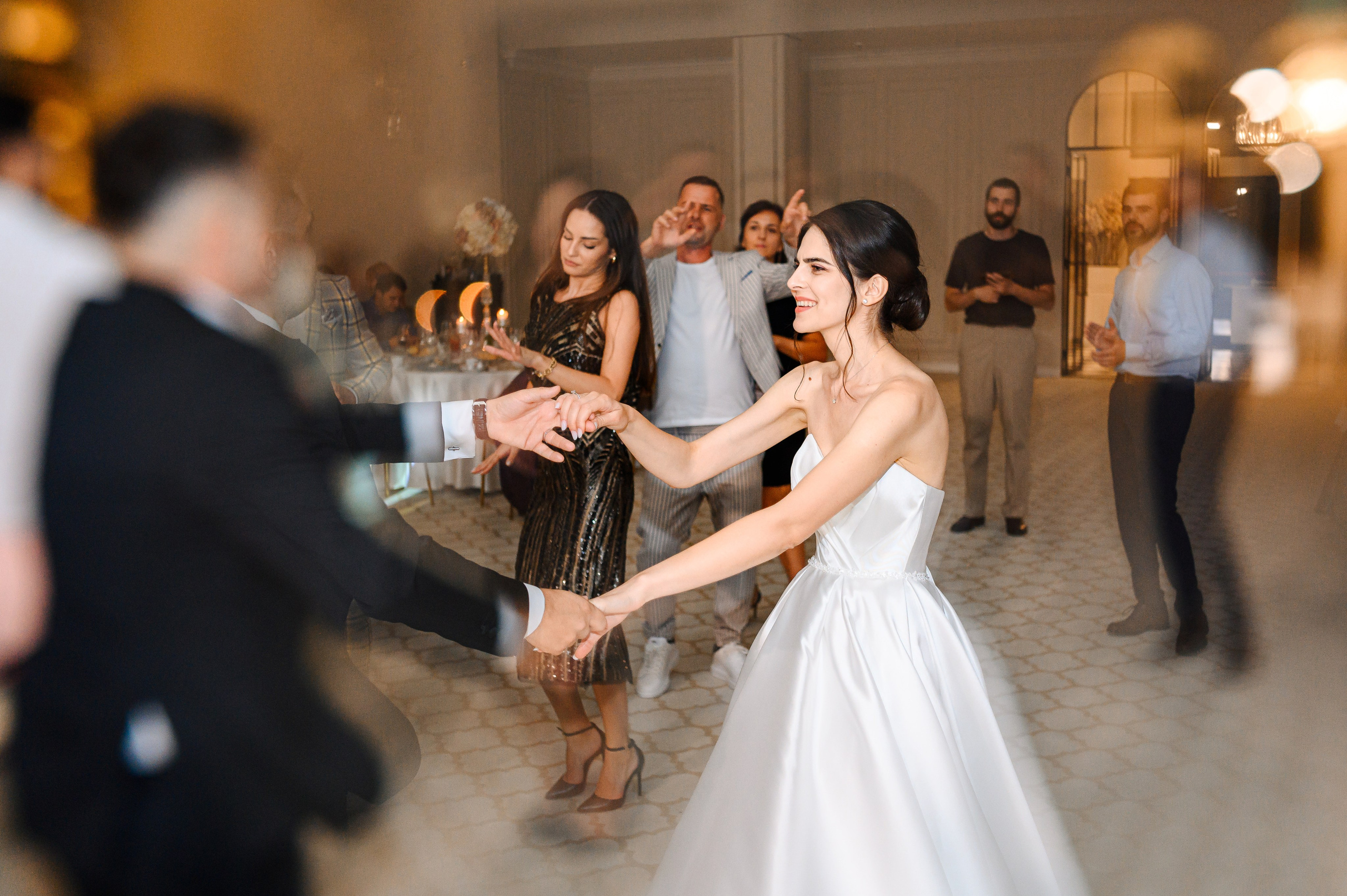 Madalina & Ovidiu. Mugurel Olteanu Fotograf