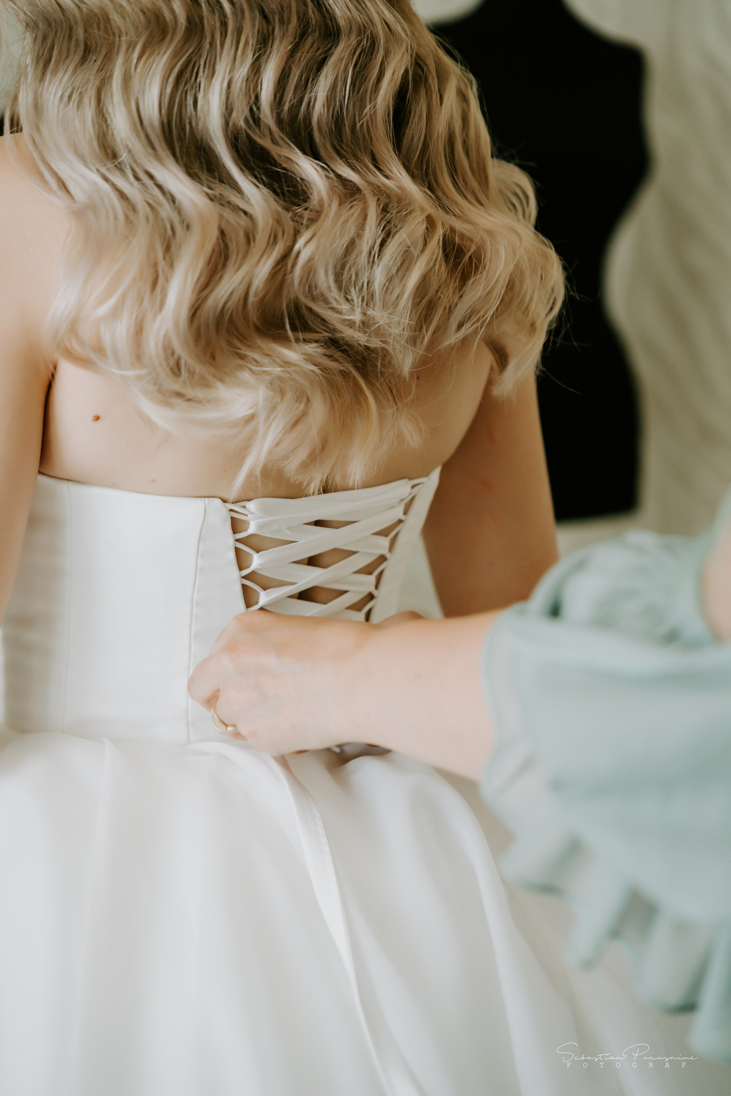 Bianca & Iulian. Sebastian Purusniuc Fotograf - Iasi