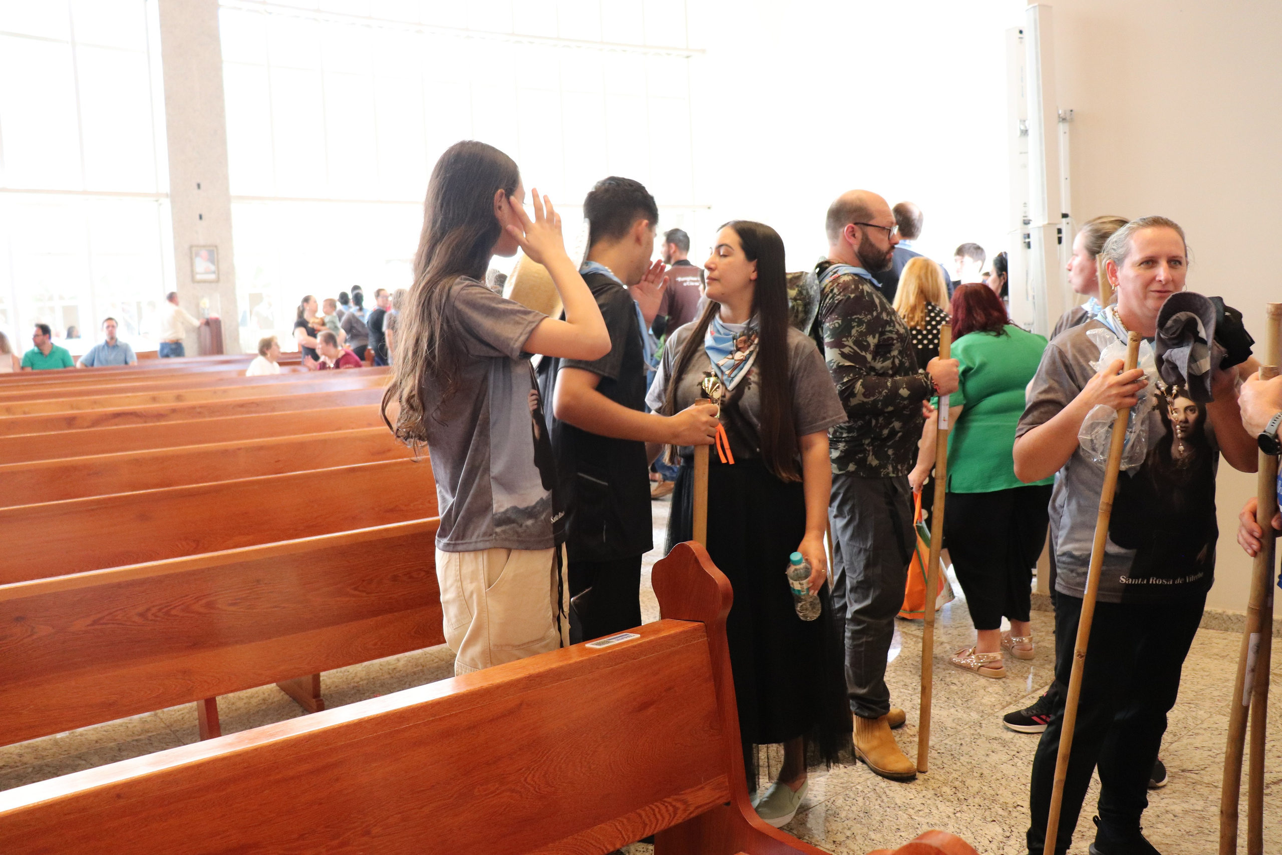 Peregrinação Nossa Senhora de Belém. Handa Produções