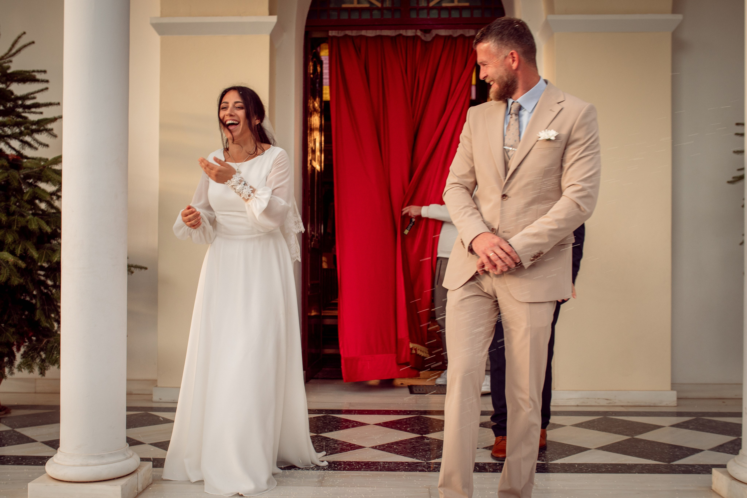 Celia’s wedding. Family Photographer in Greece